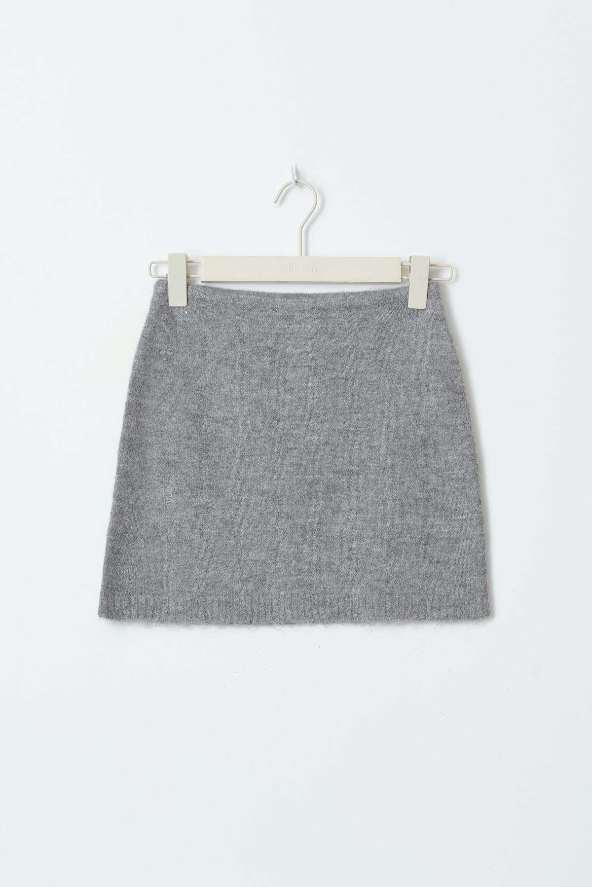Knitted mini skirt