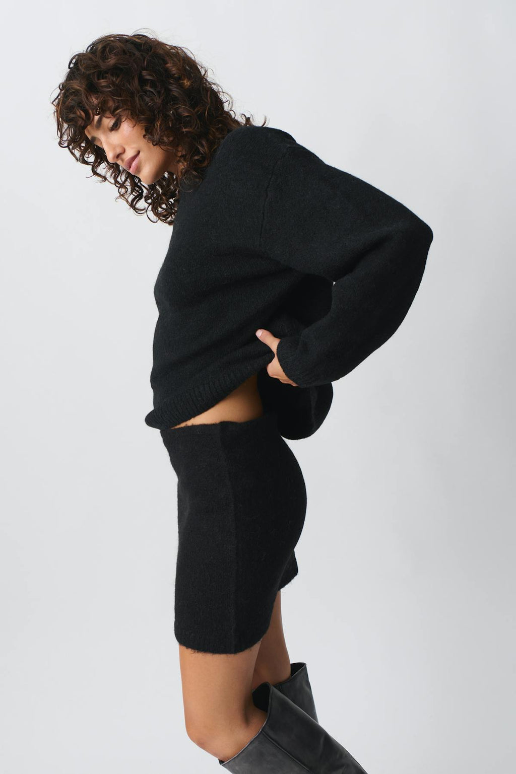 Knitted mini skirt