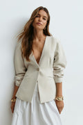Sculpted blazer