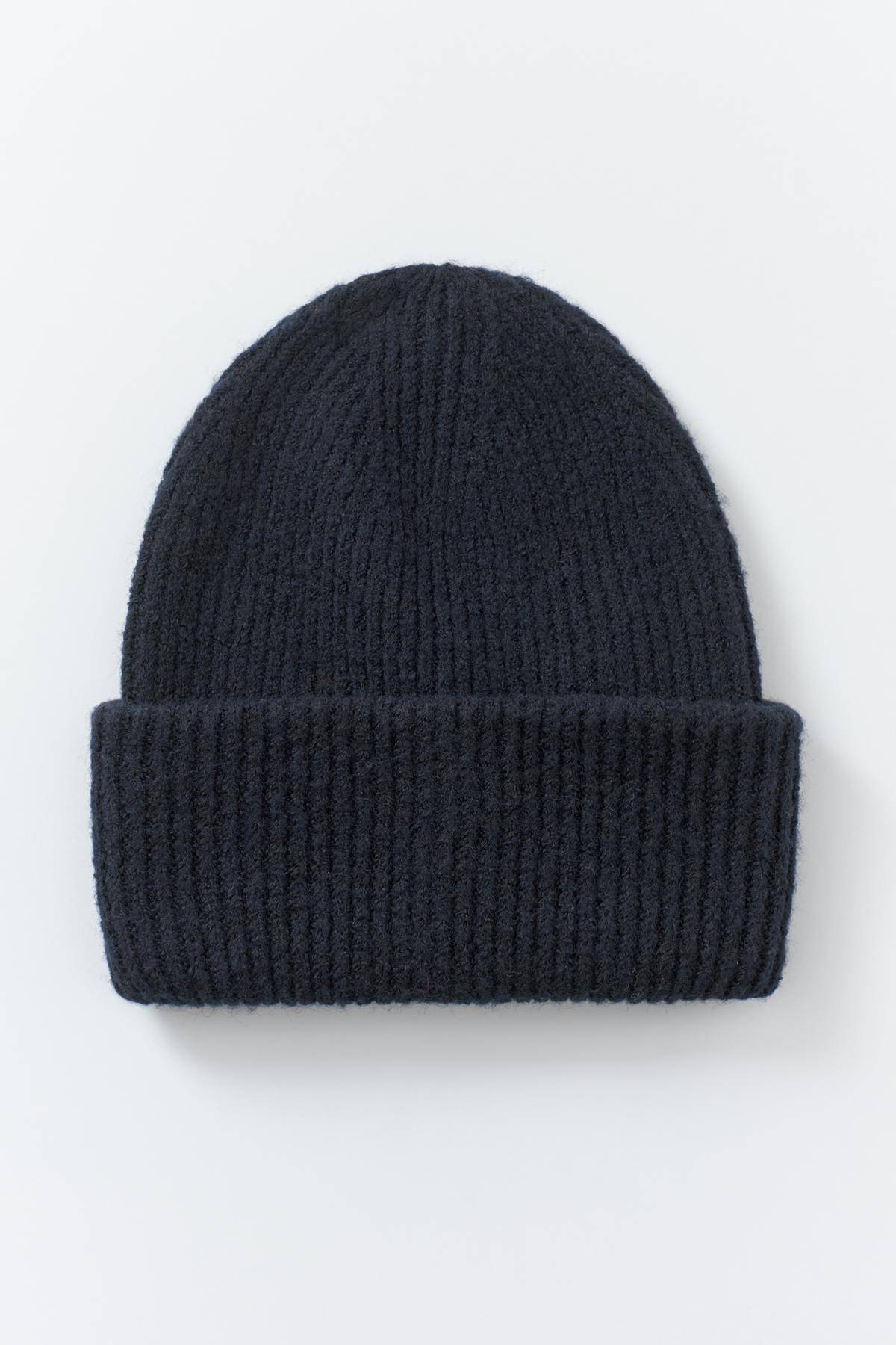 Rib beanie