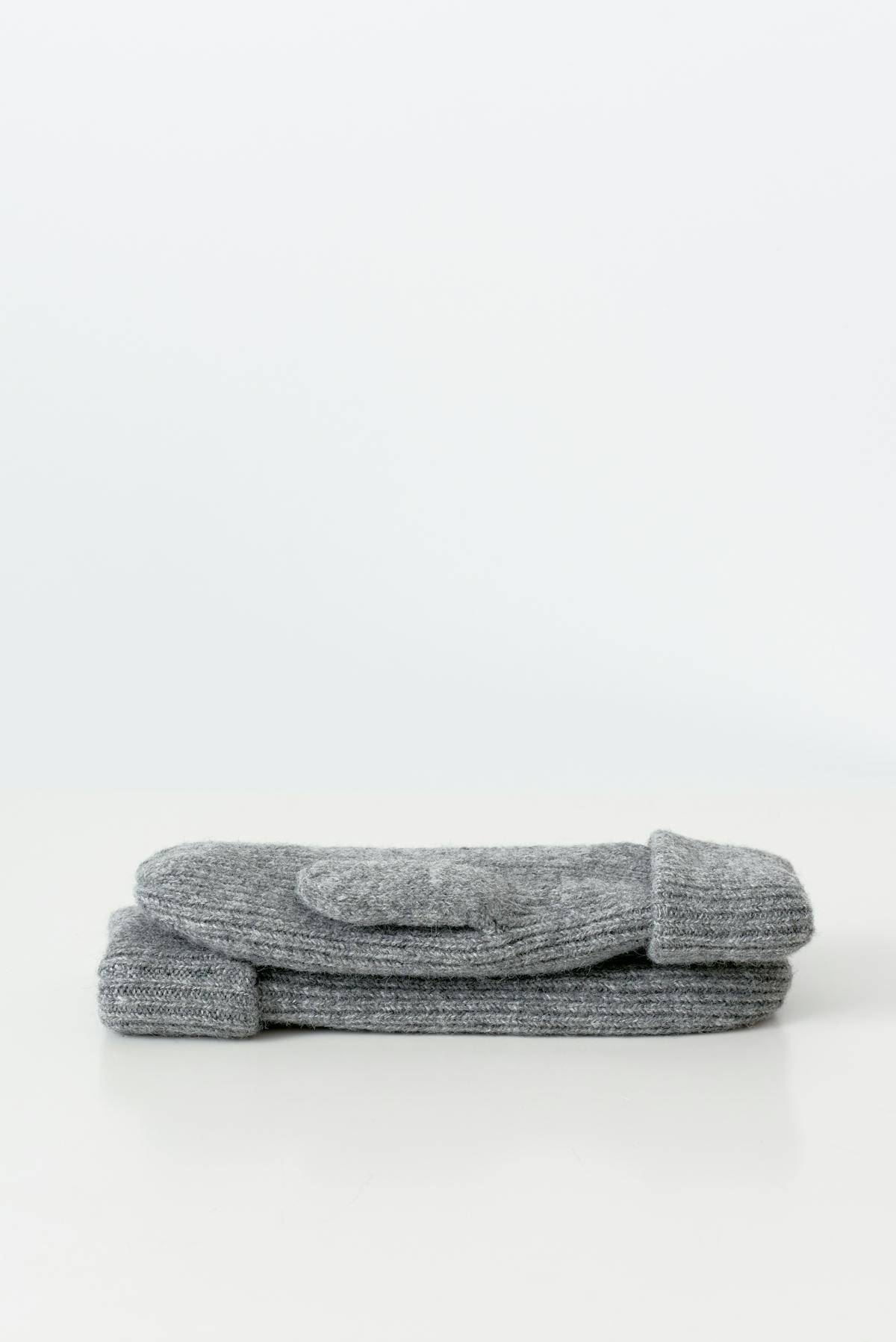 Rib mittens