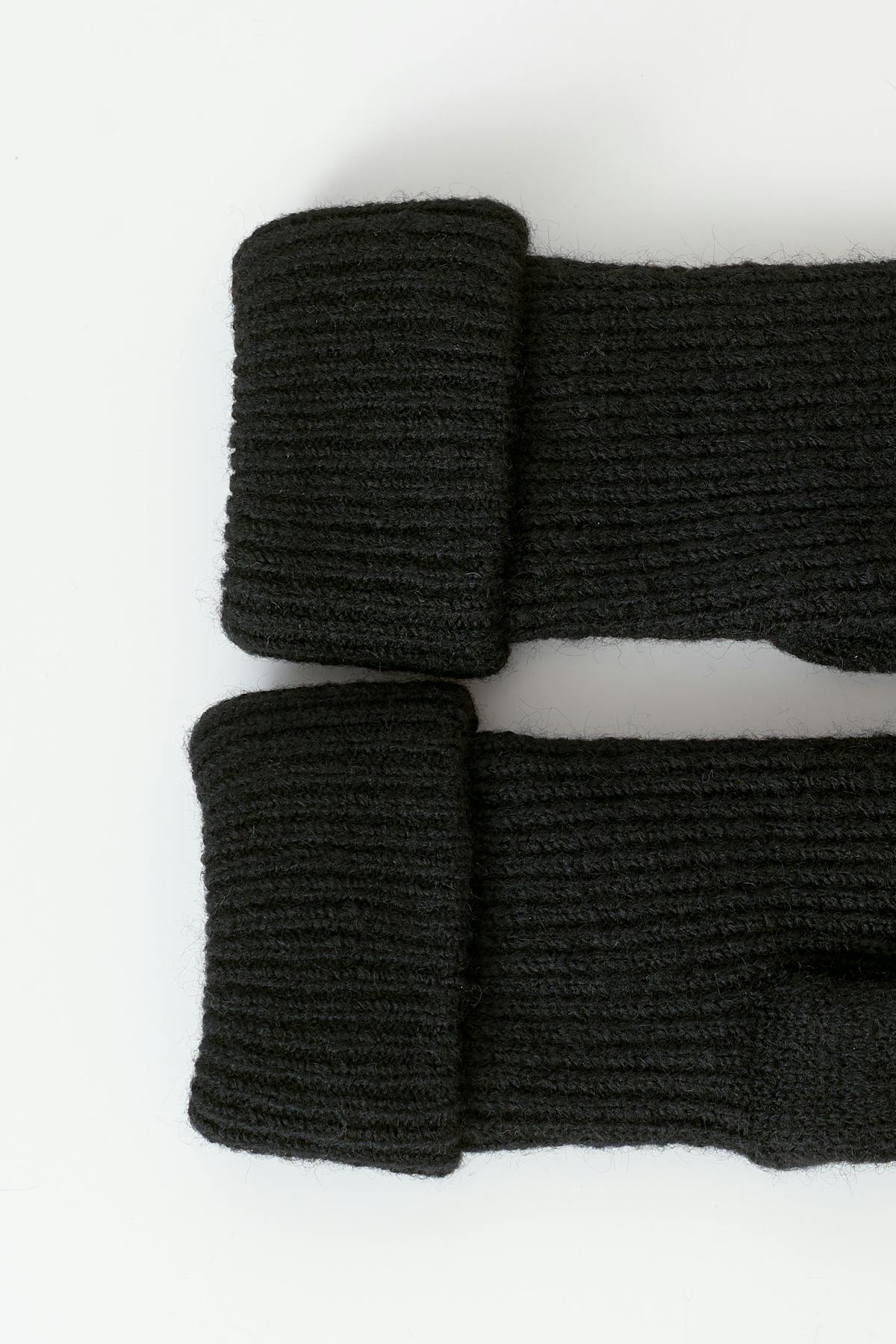 Rib mittens