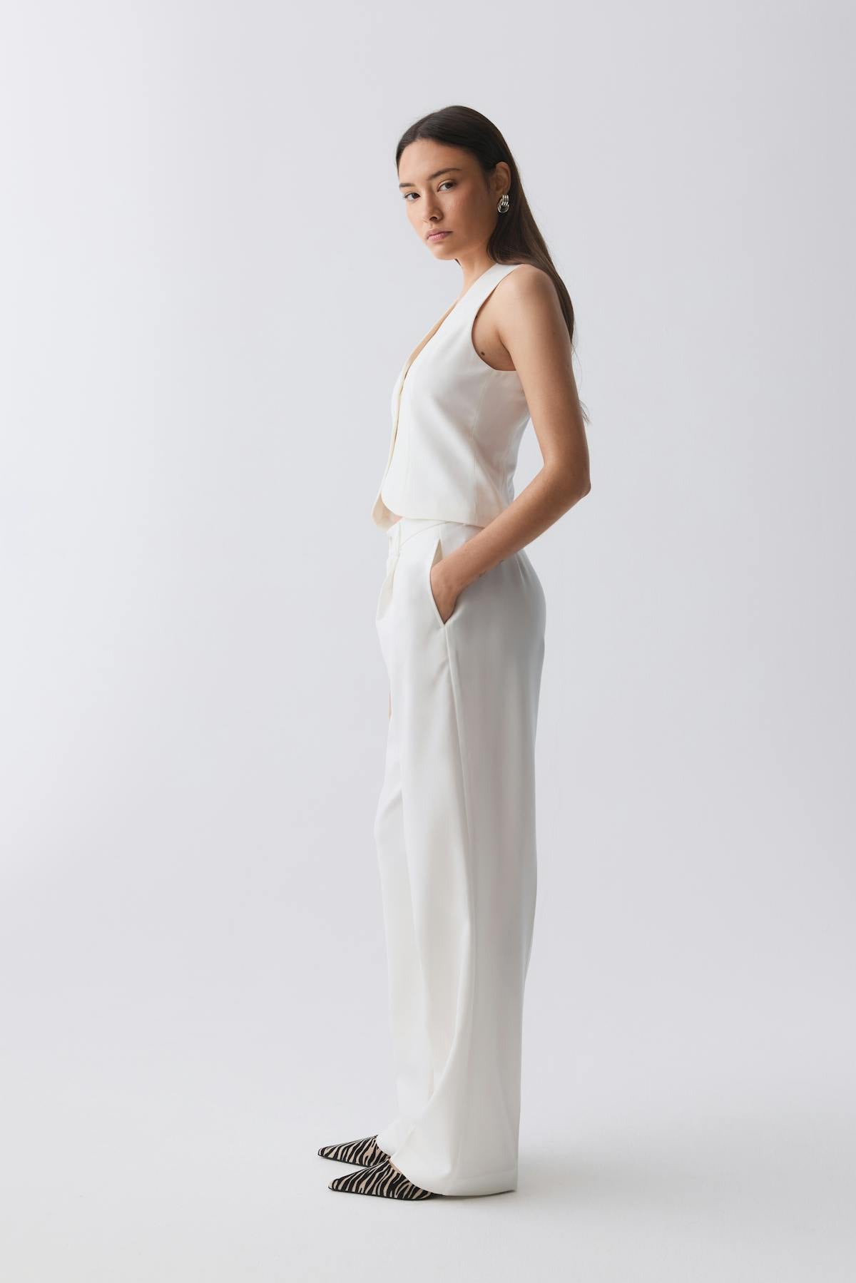 Tailored wide trousers