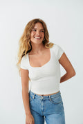 Scrunch detail top