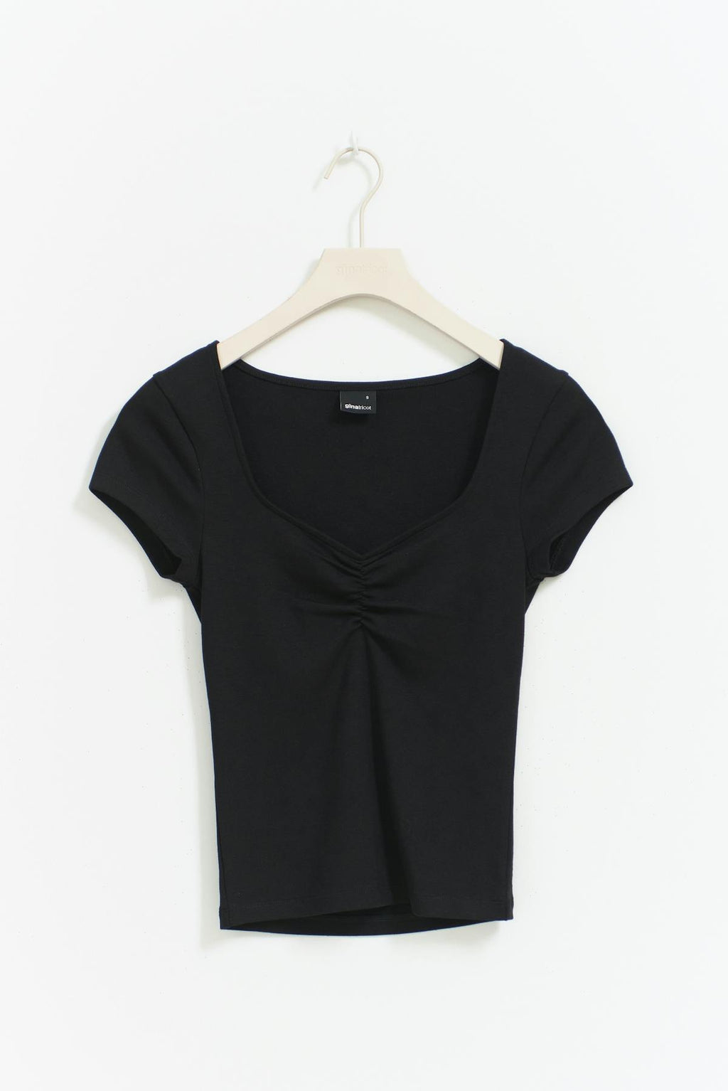 Scrunch detail top