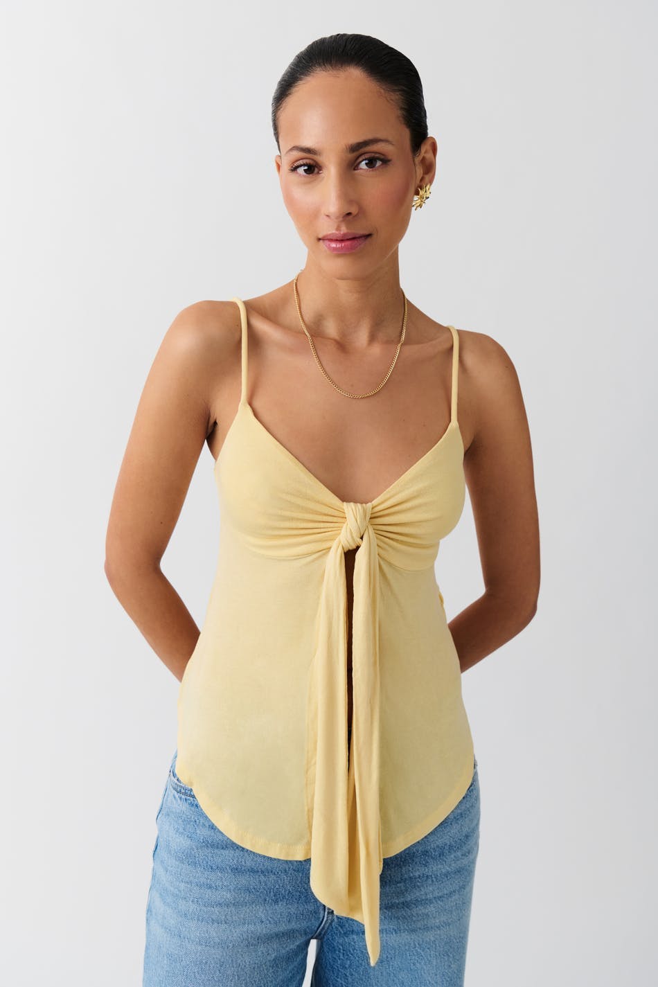 Tie singlet
