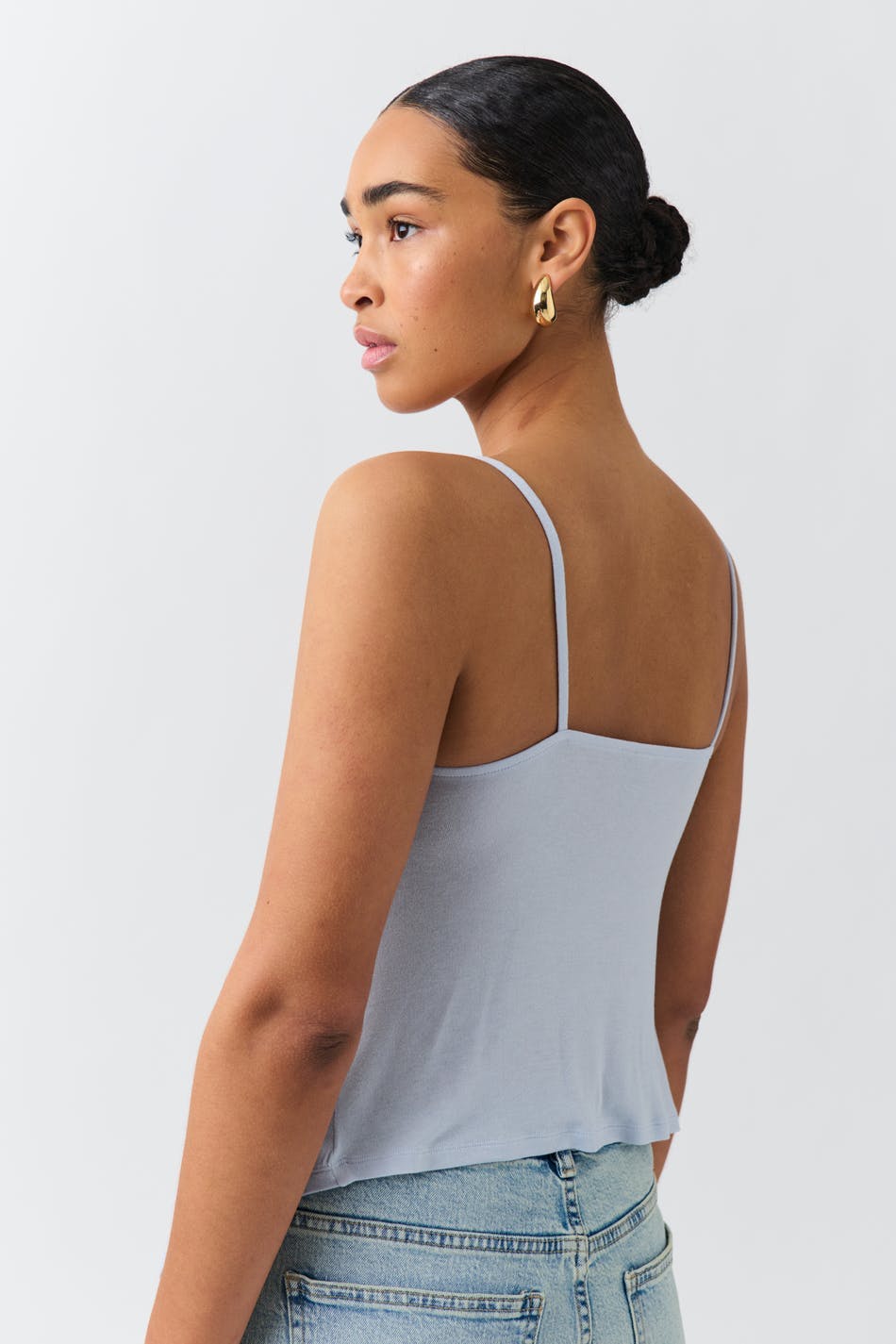 Tie singlet