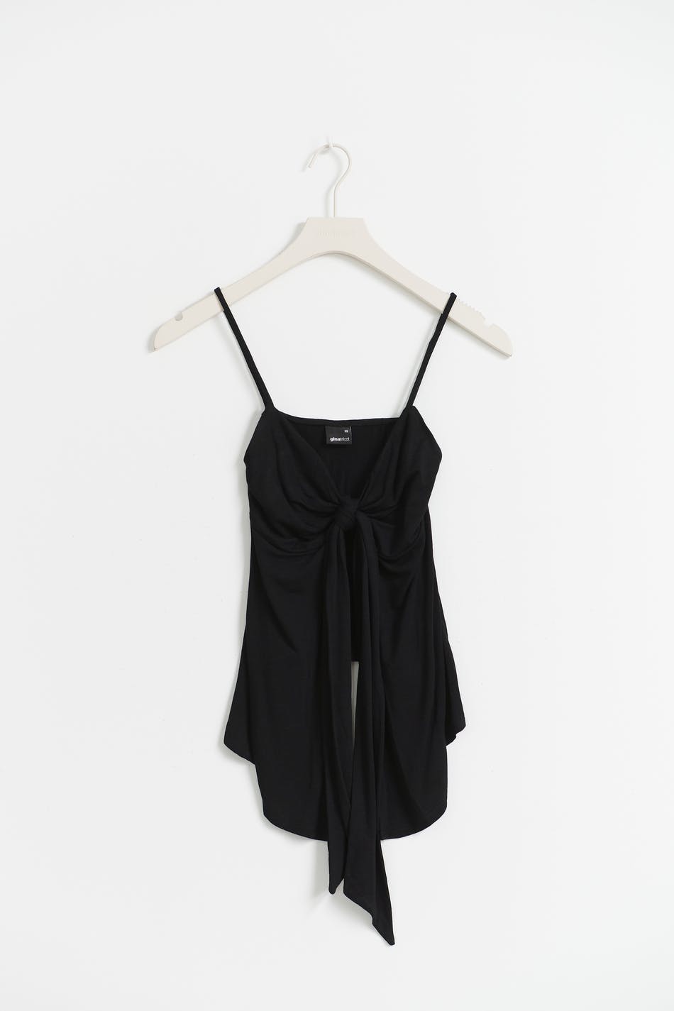 Tie singlet