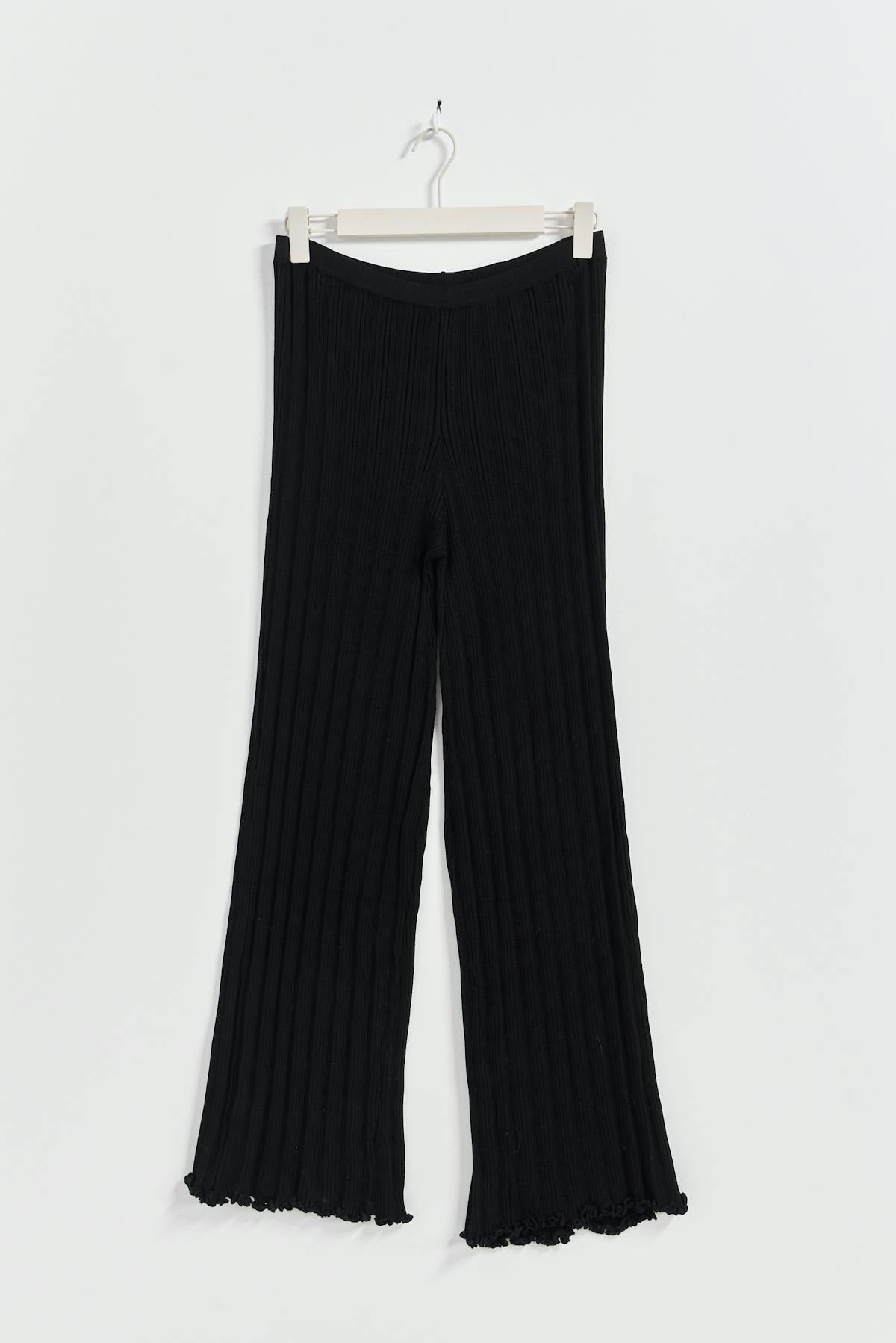 Knitted babylock trousers