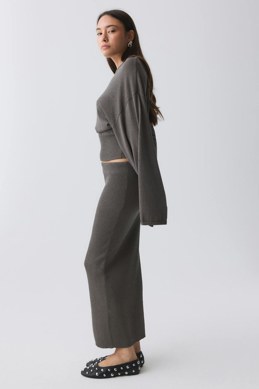 Knitted metallic skirt