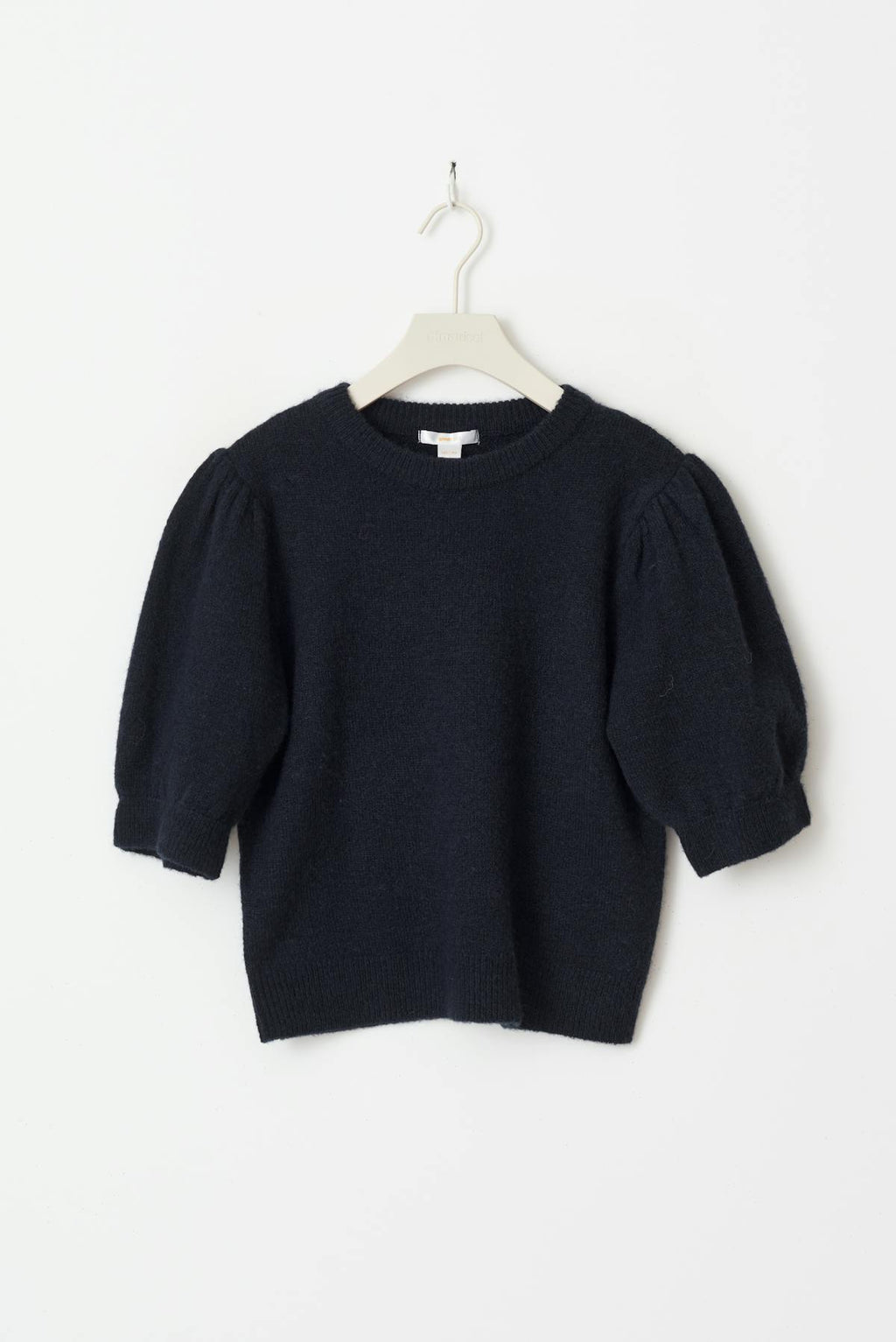 Y kn cropped sleeve top