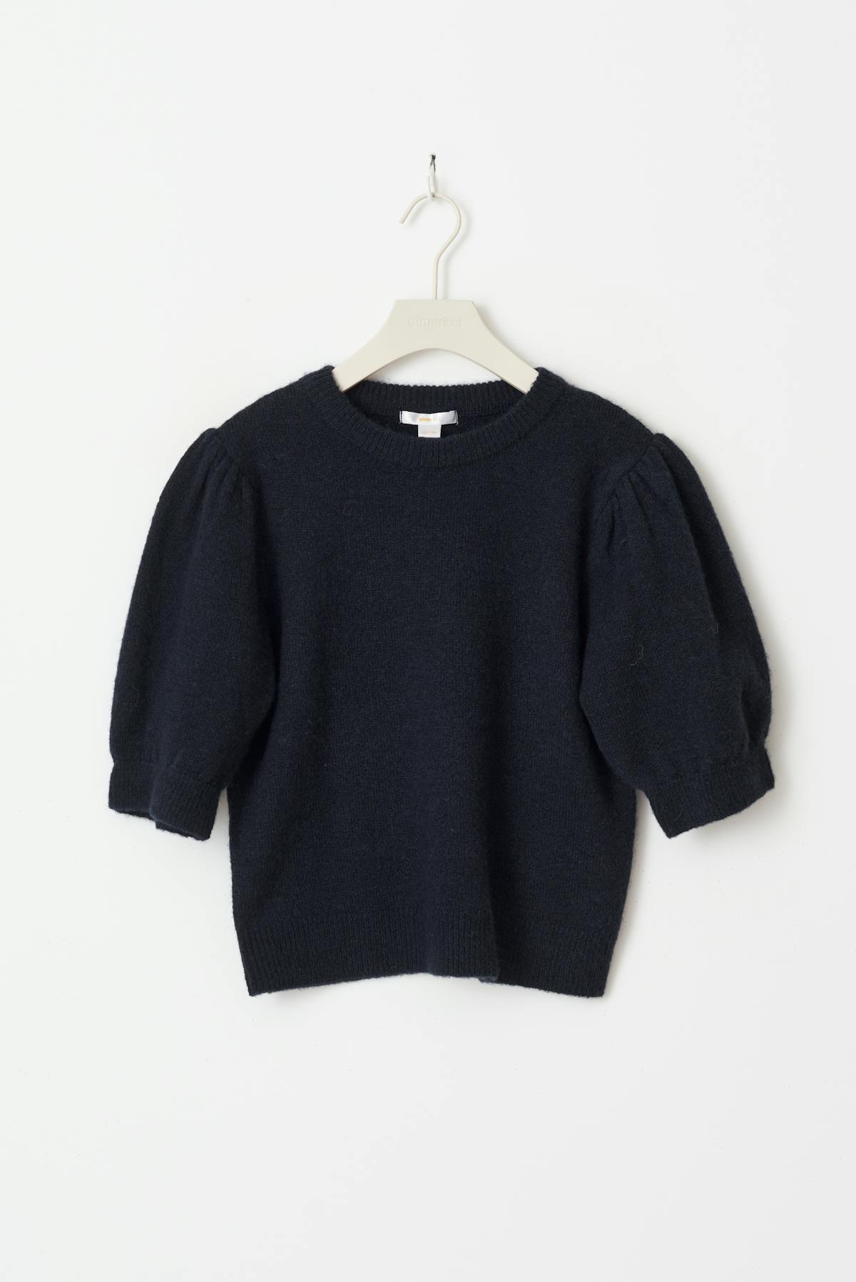 Y kn cropped sleeve top