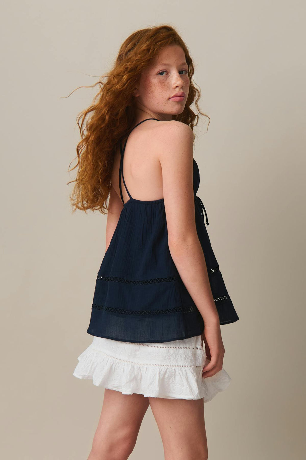 Y triangle singlet