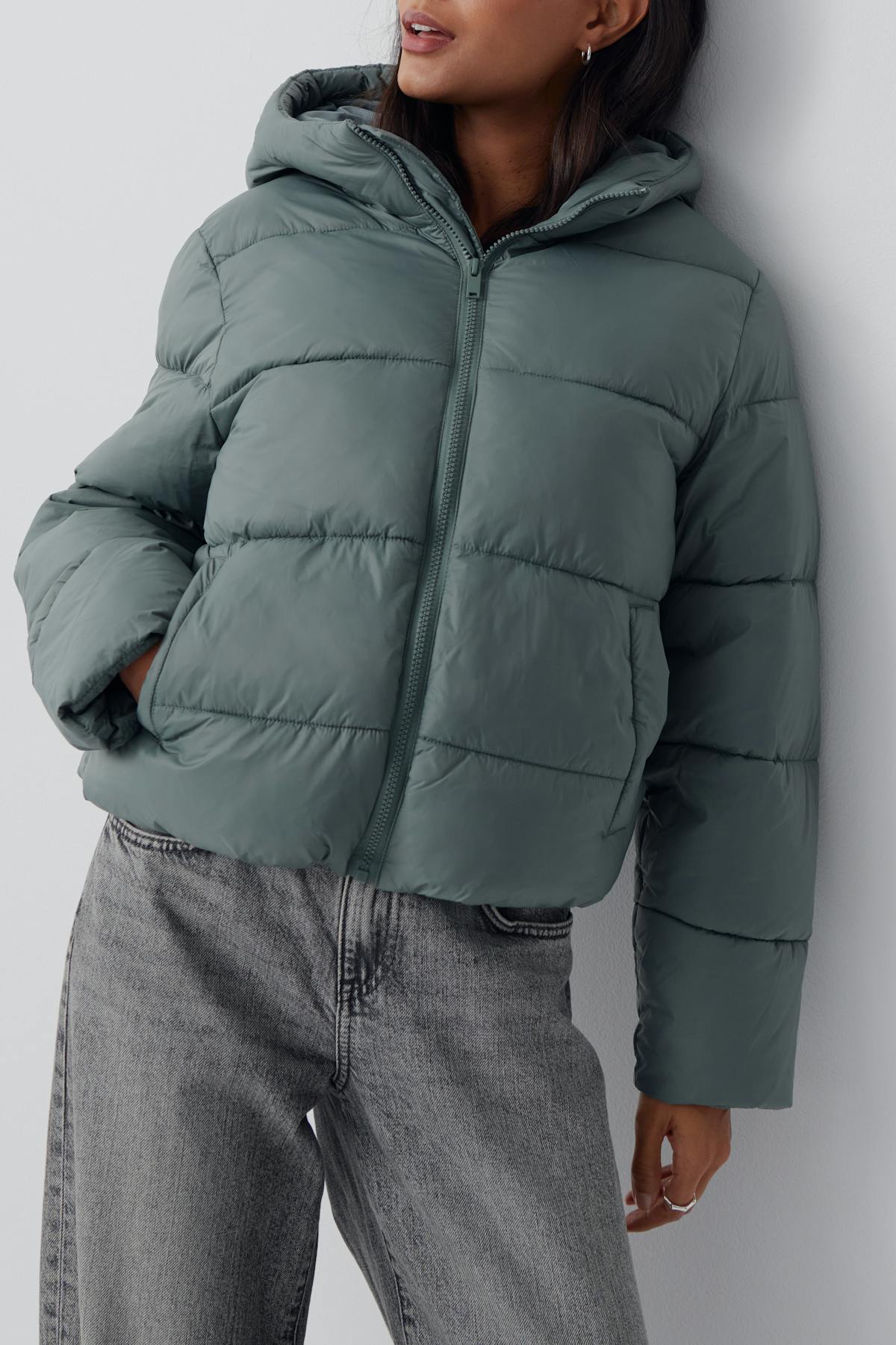 Short puffer jacket