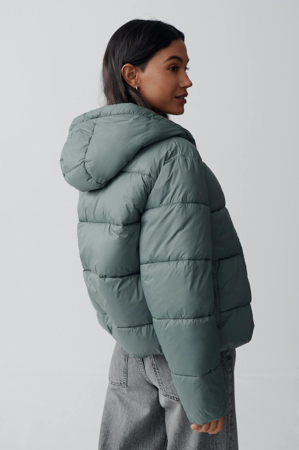 Short puffer jacket