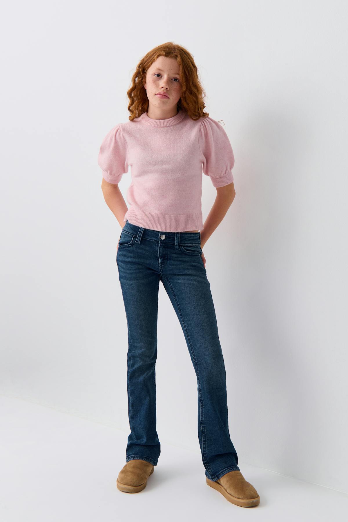 Low boot embroidery jeans