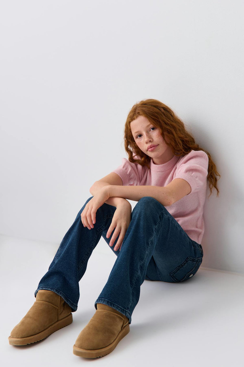 Low boot embroidery jeans