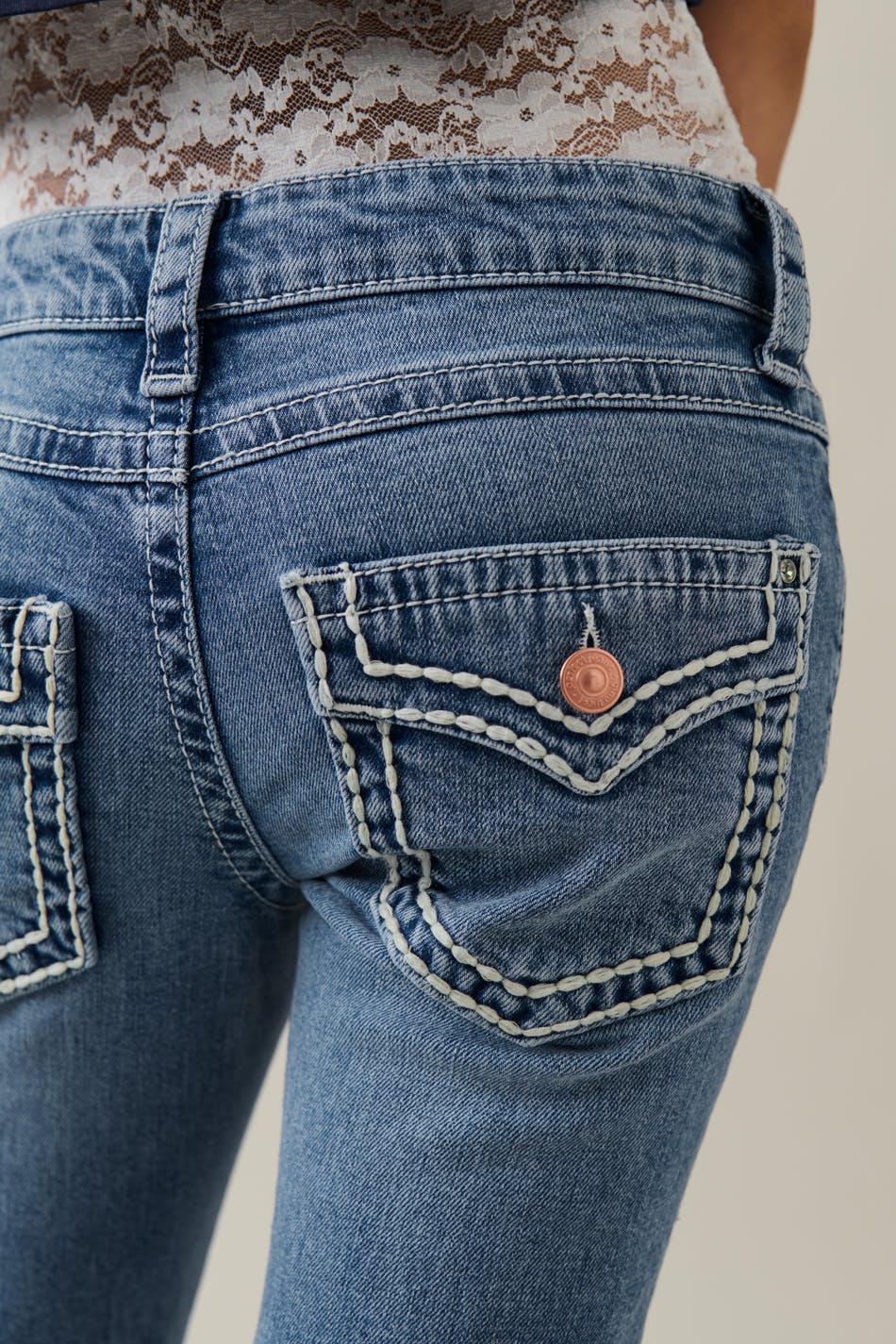 Low boot embroidery jeans
