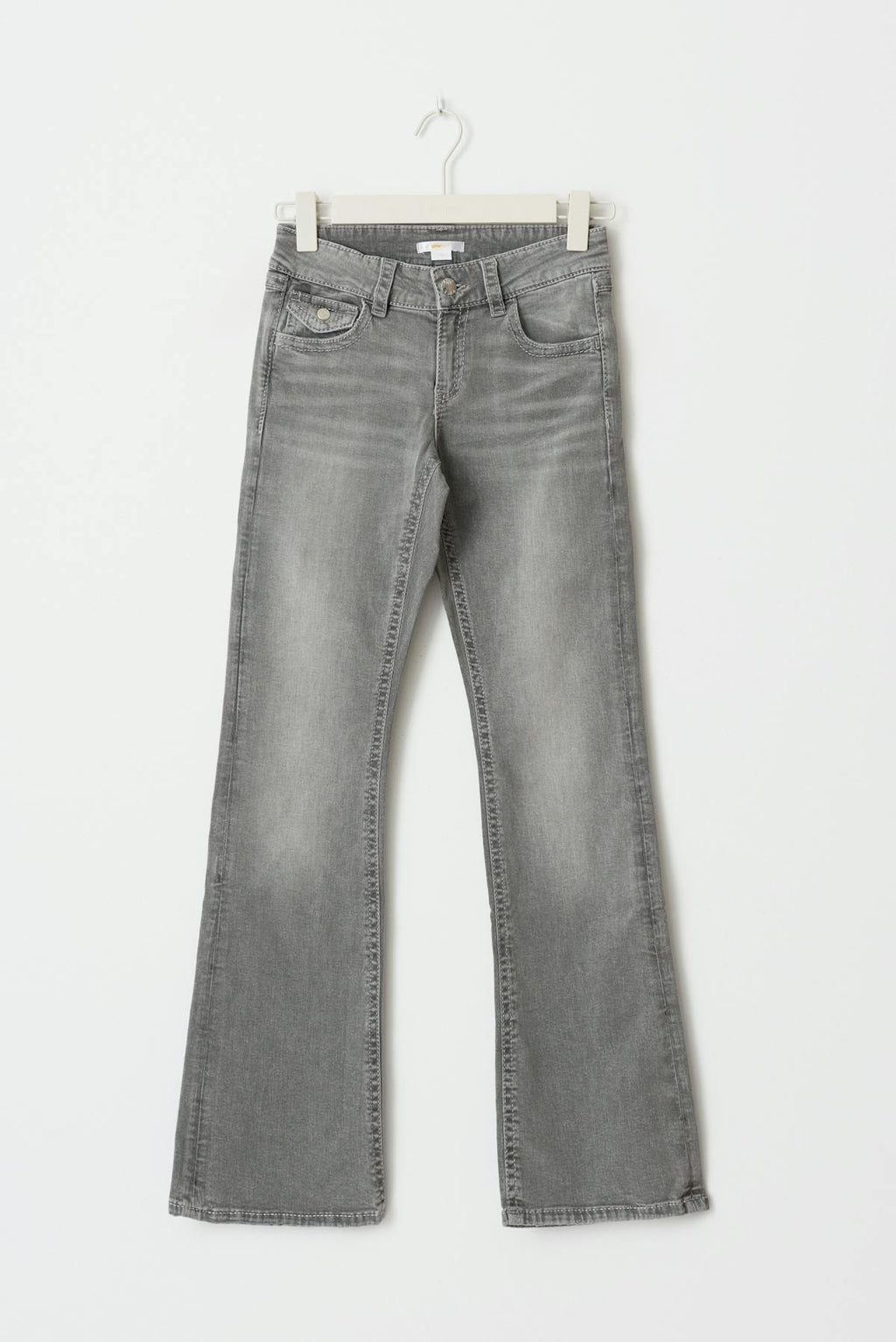 Embroidery jeans