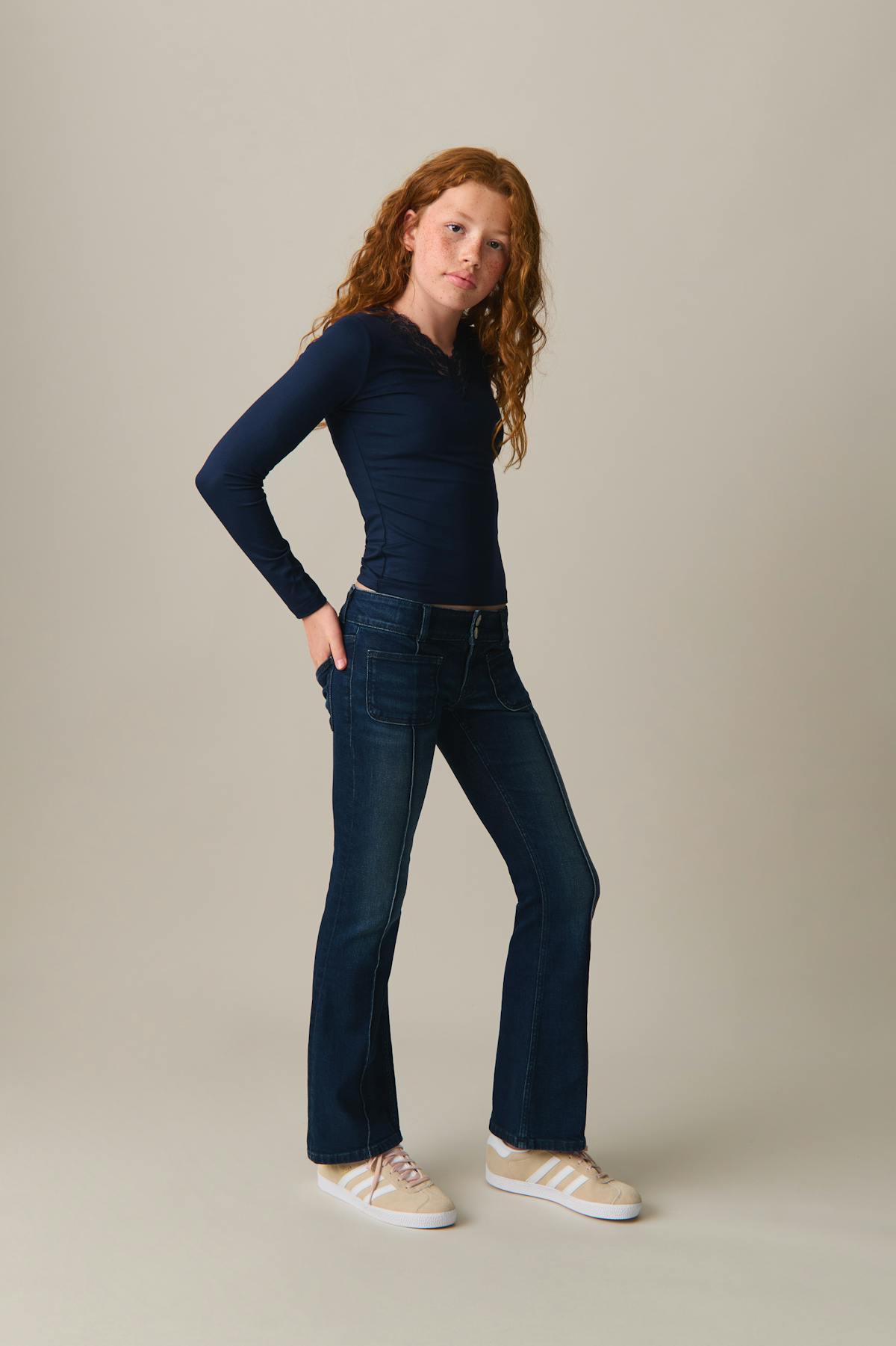 Pleated flare jeans