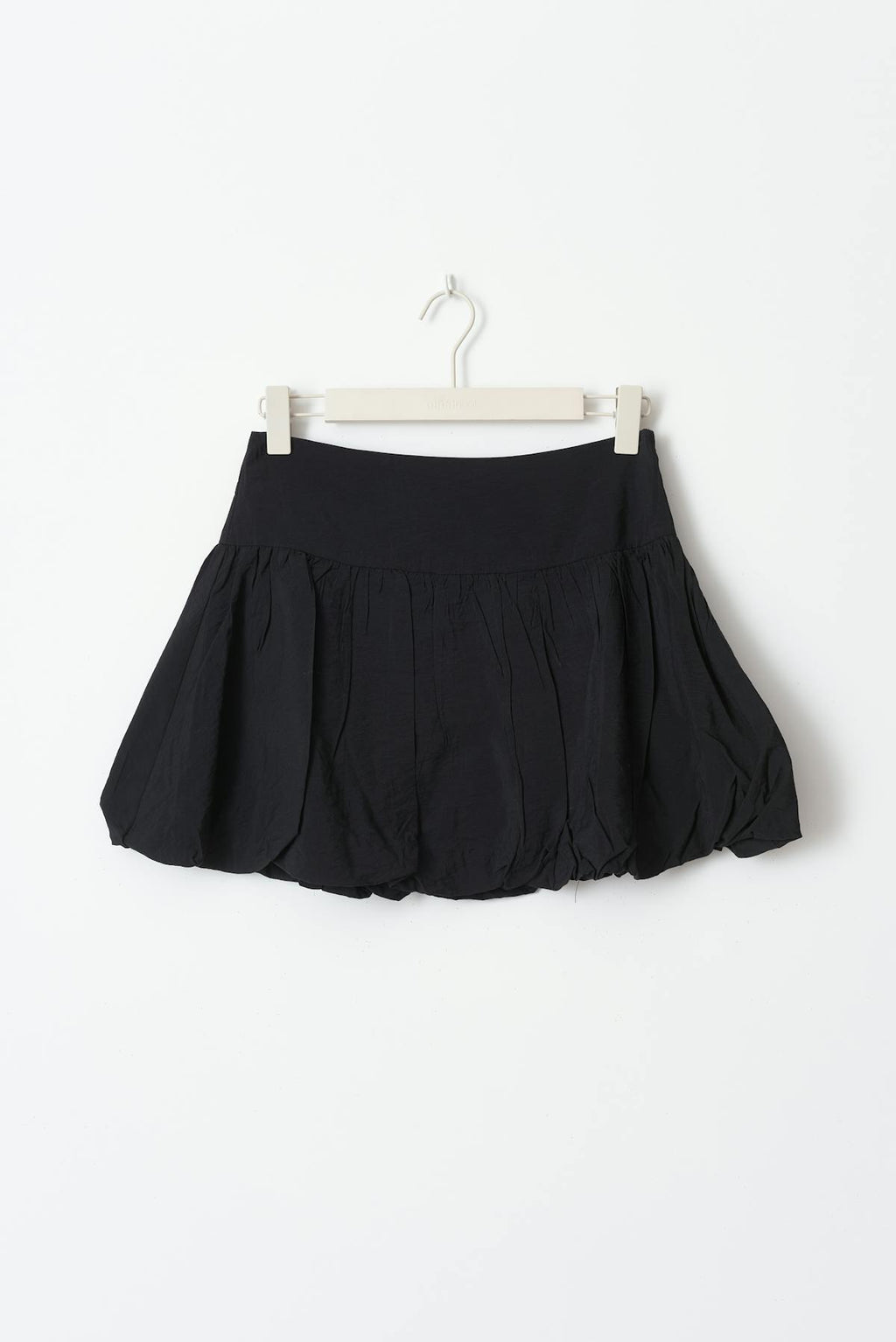 Mini balloon skirt