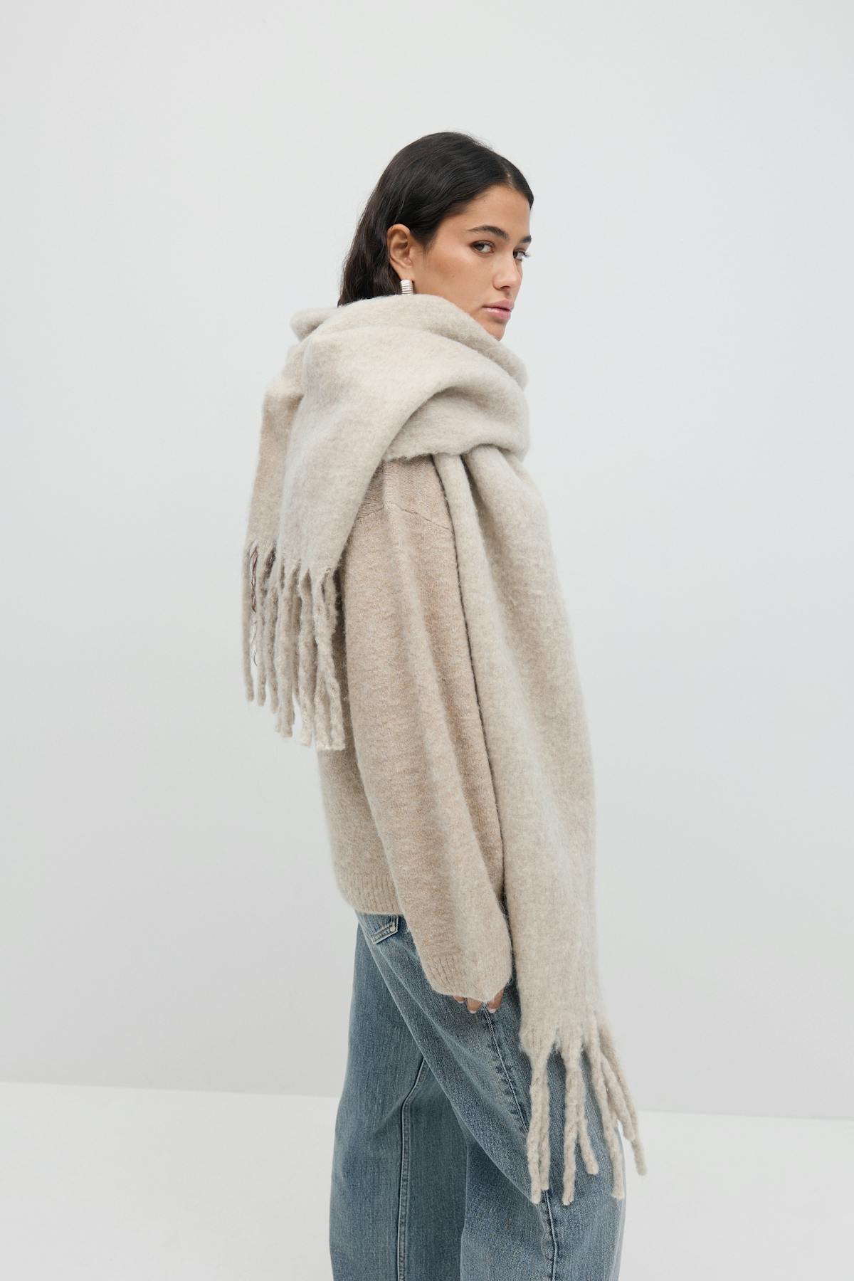 Soft chunky scarf
