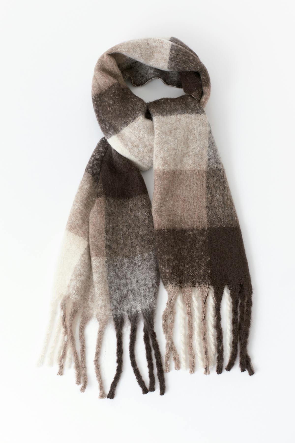 Soft chunky scarf