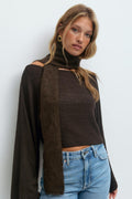 Knitted choker scarf