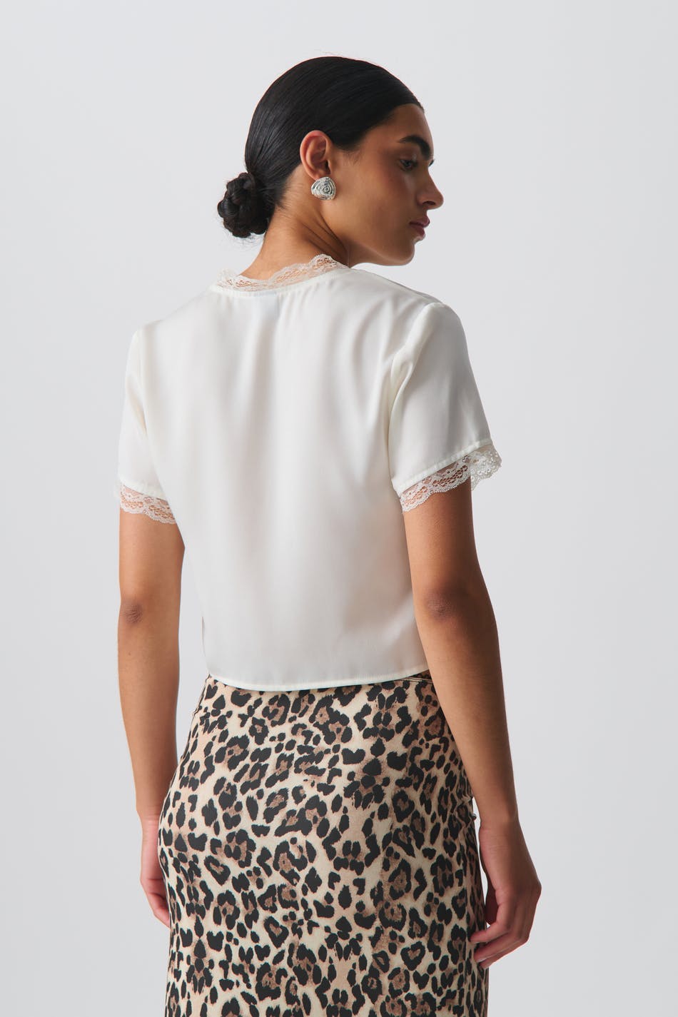 Tie lace top