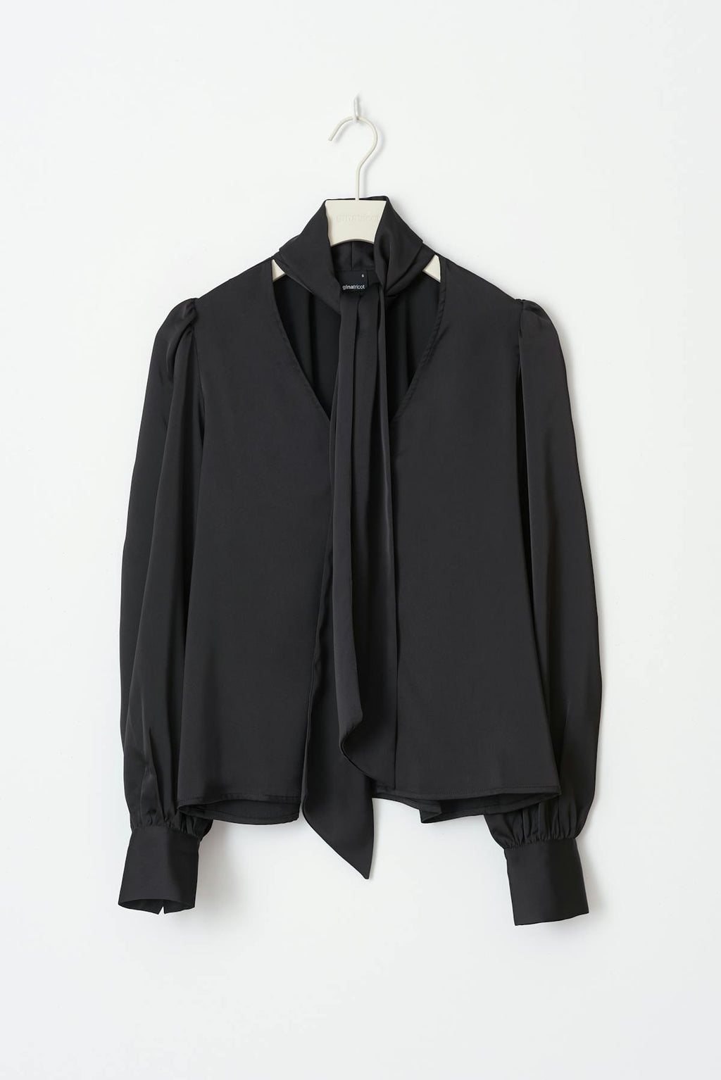 Scarf blouse