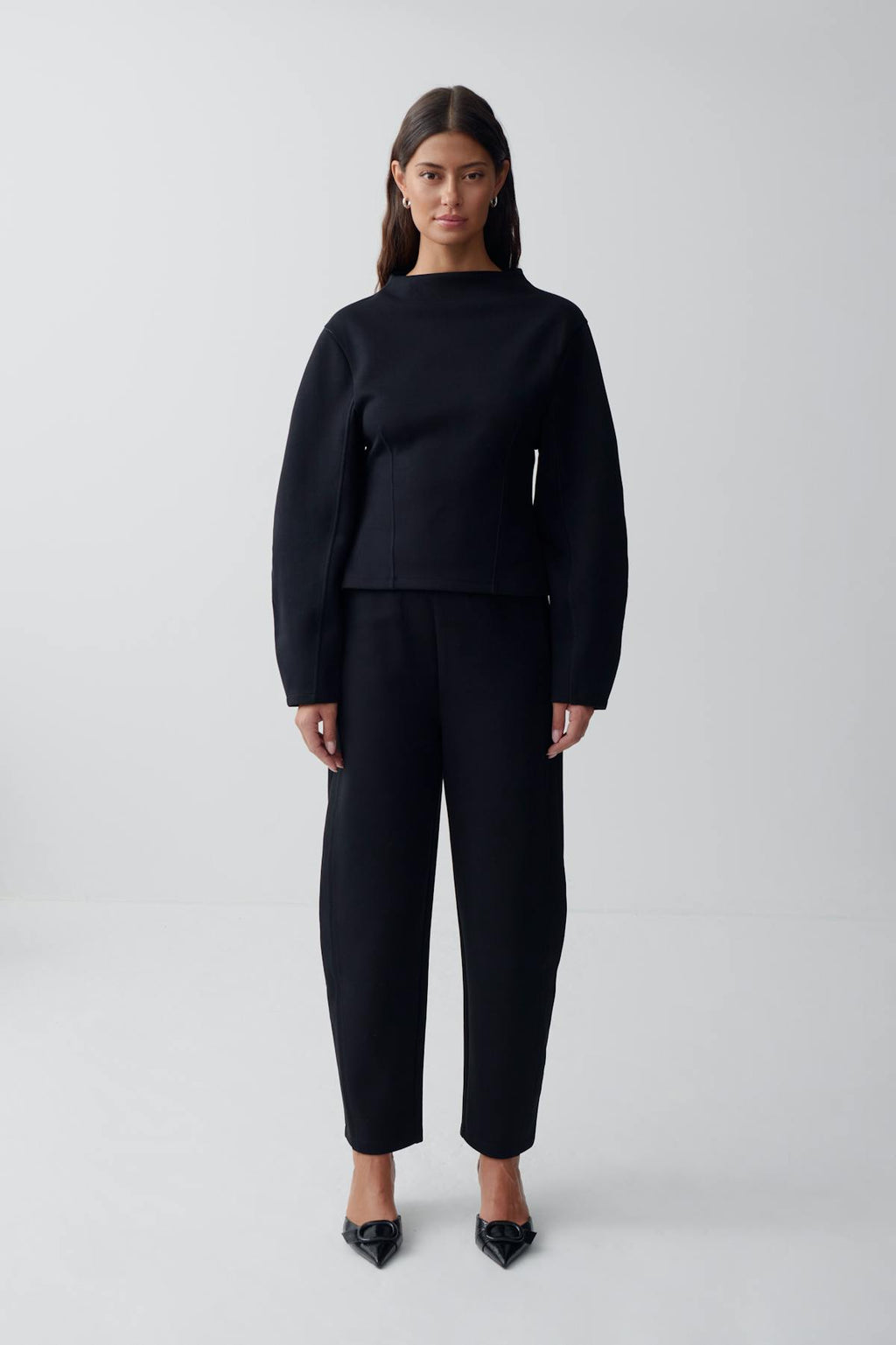 Barrel trousers