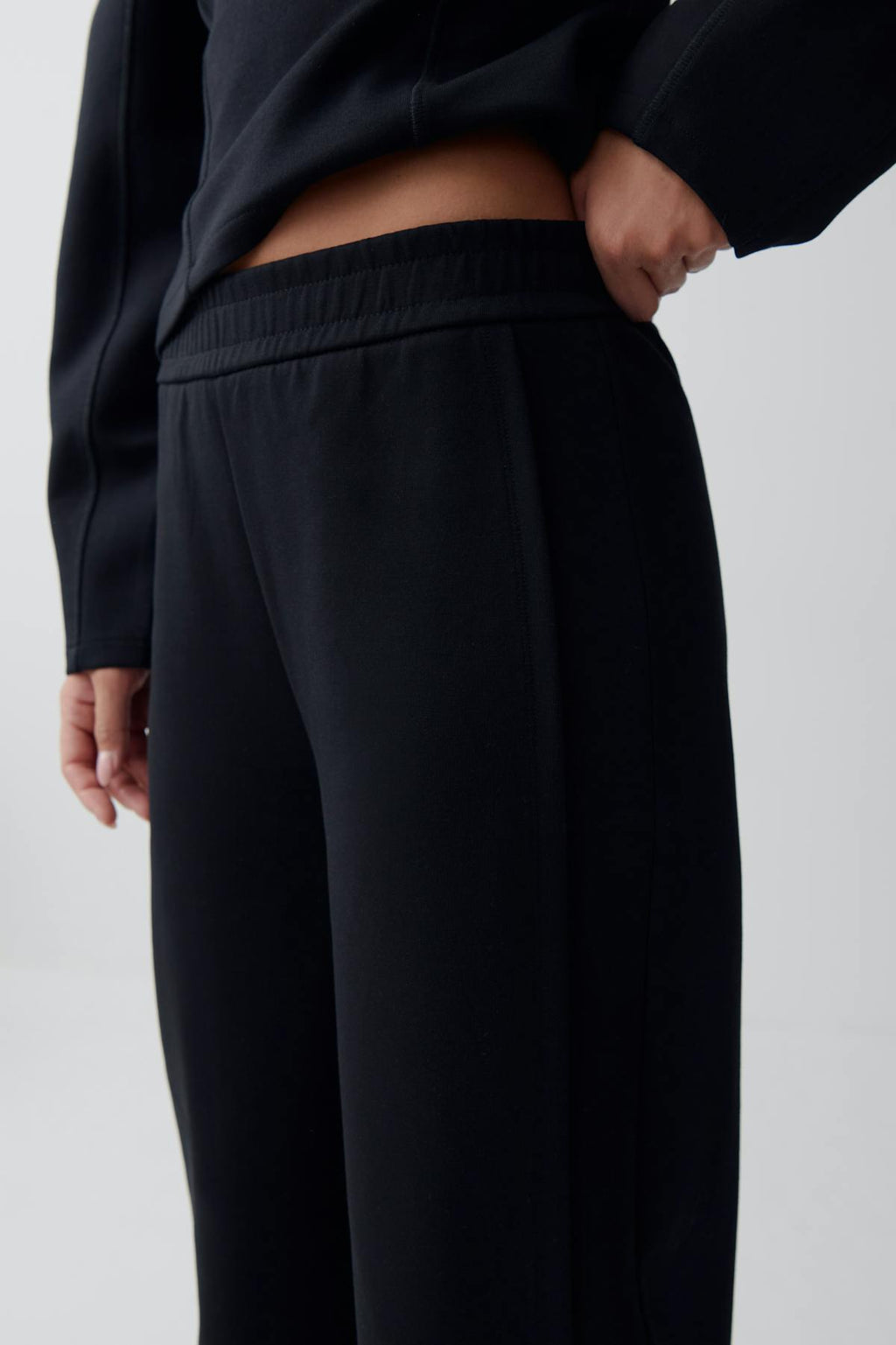 Barrel trousers