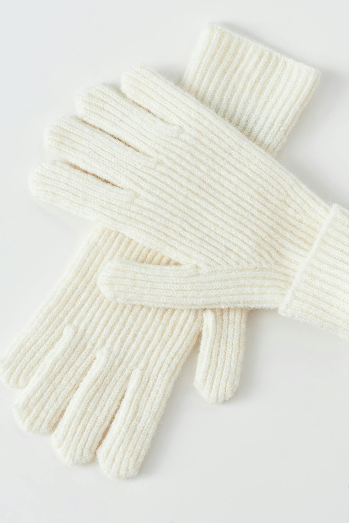 rib gloves