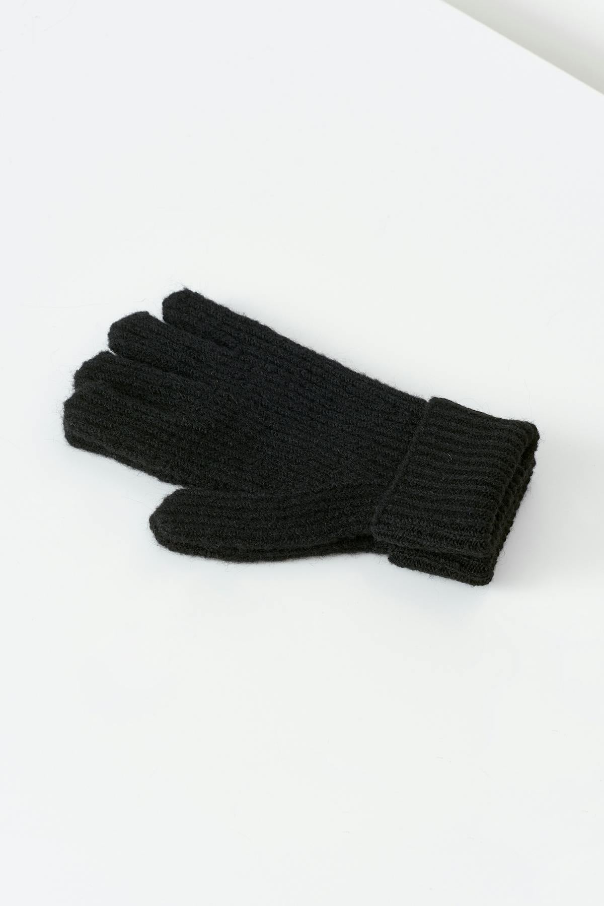 rib gloves