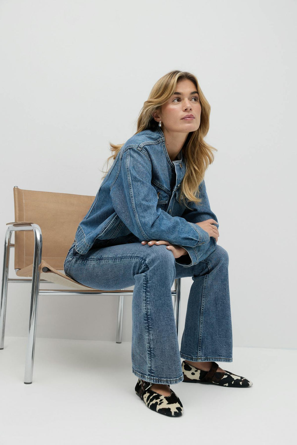 Low waist bootcut jeans