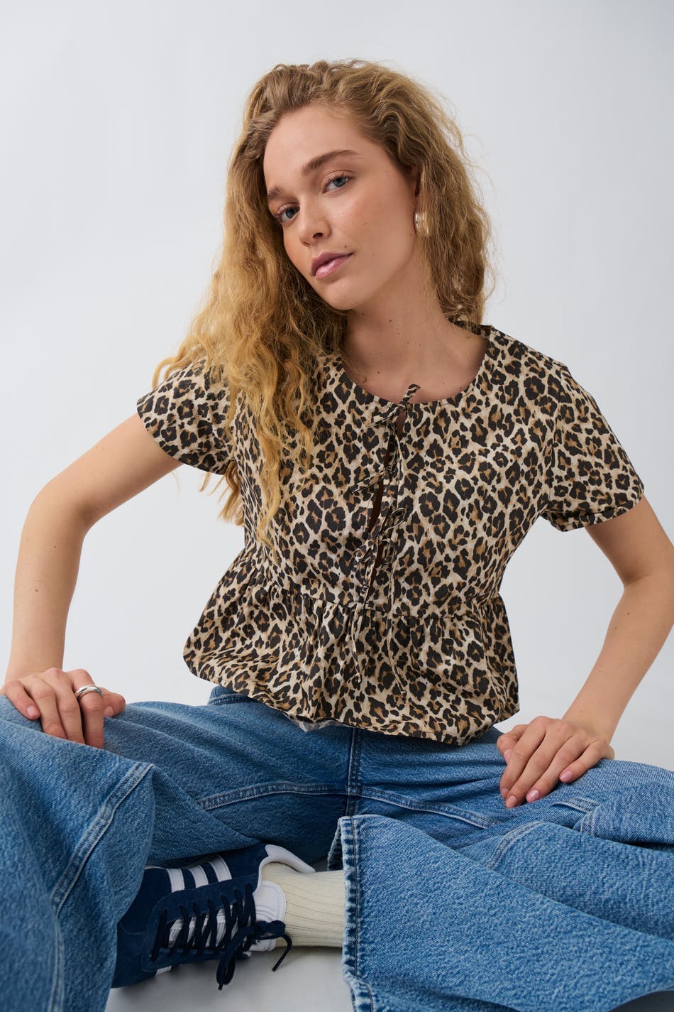 Peplum tie blouse