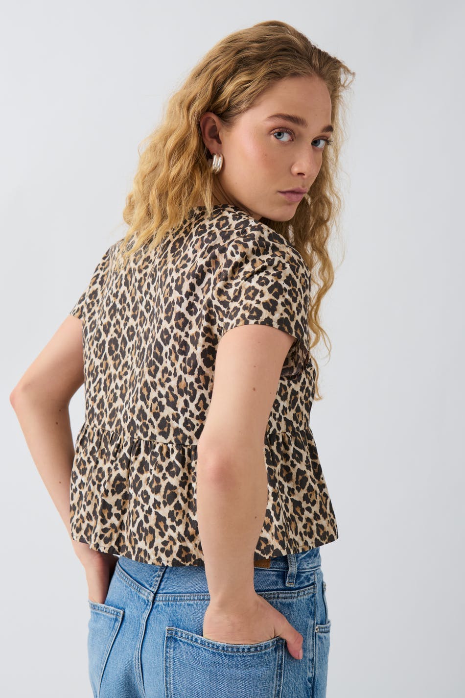 Peplum tie blouse