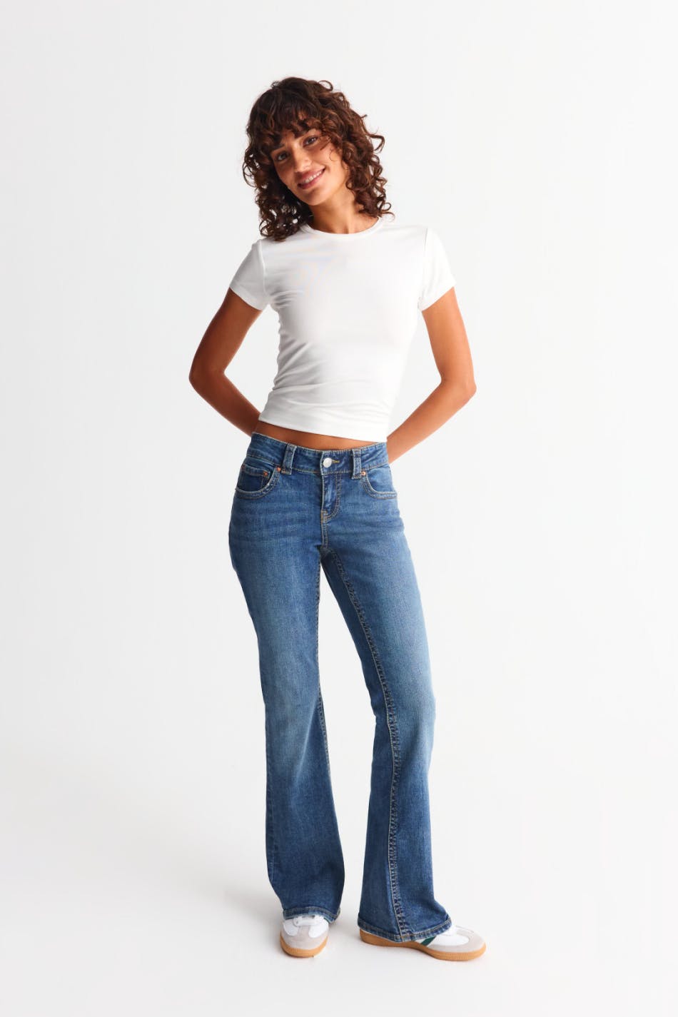 Y2k low bootcut jeans