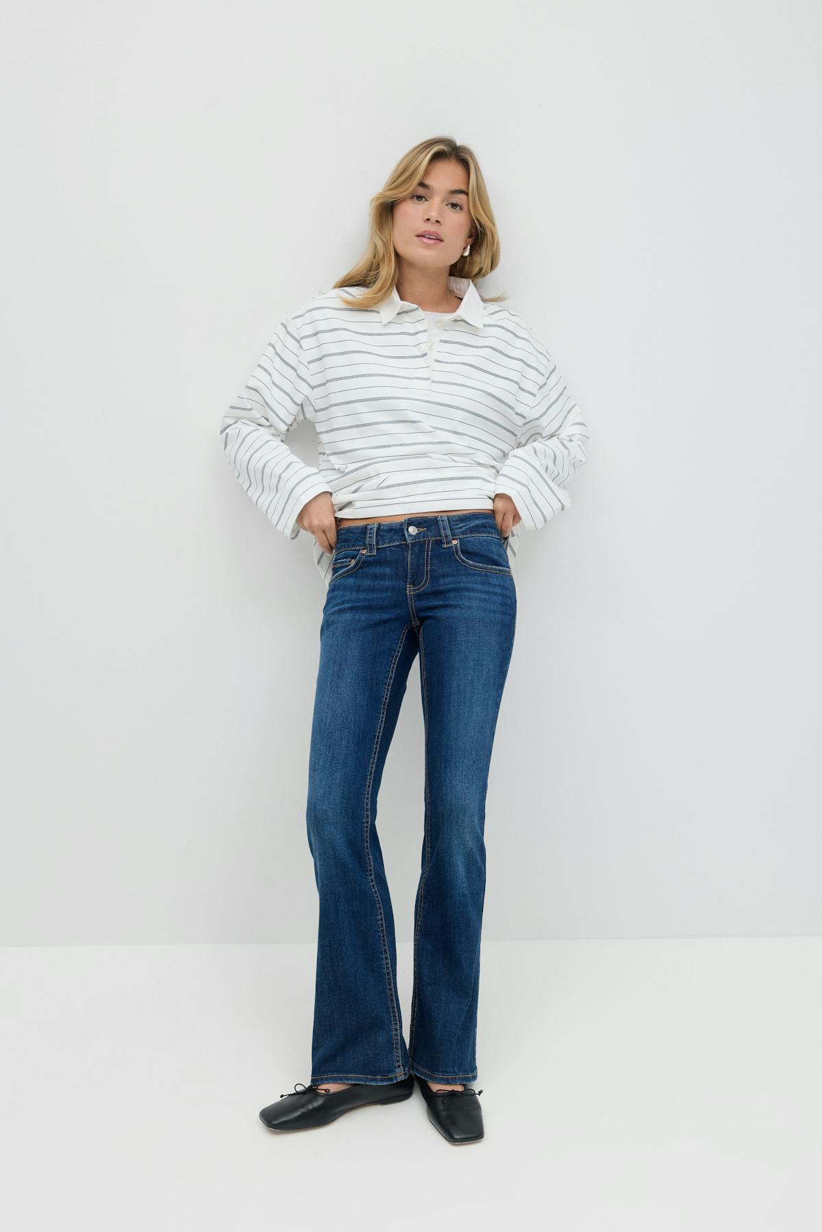 Y2k low bootcut jeans