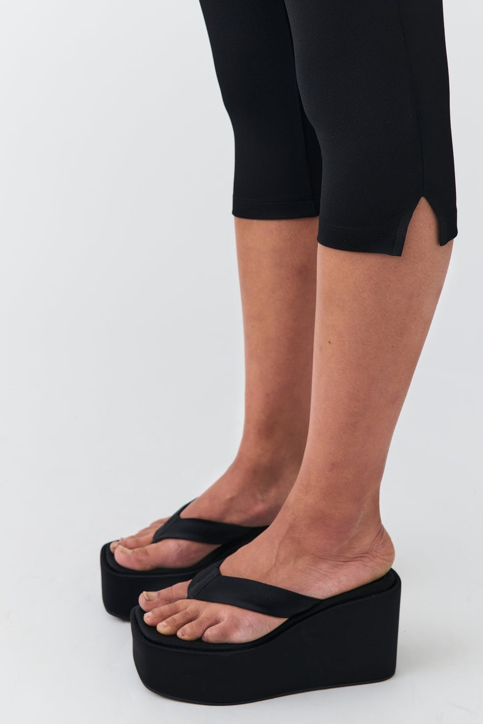 capri trousers