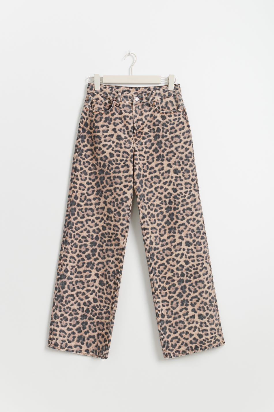 Leopard jeans