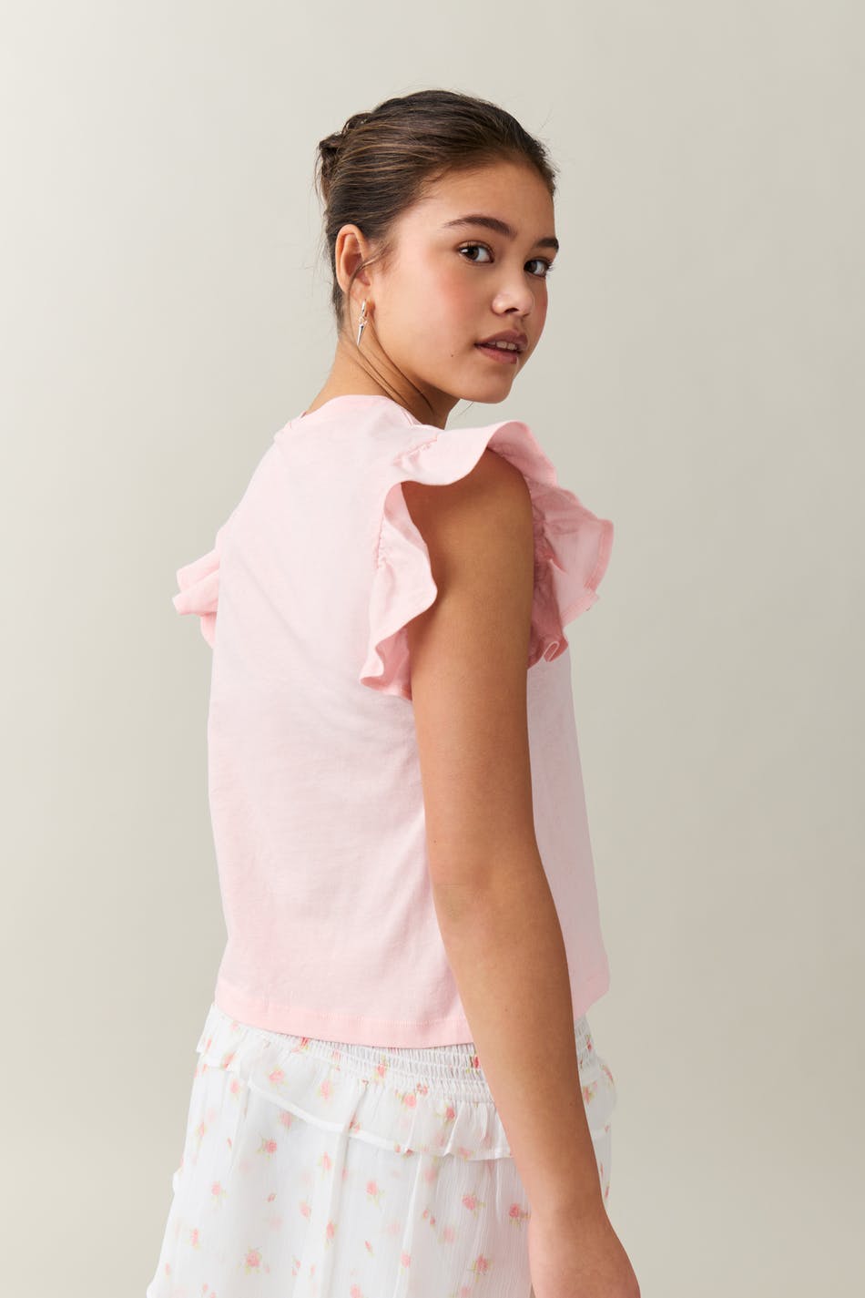 Y flounce tee