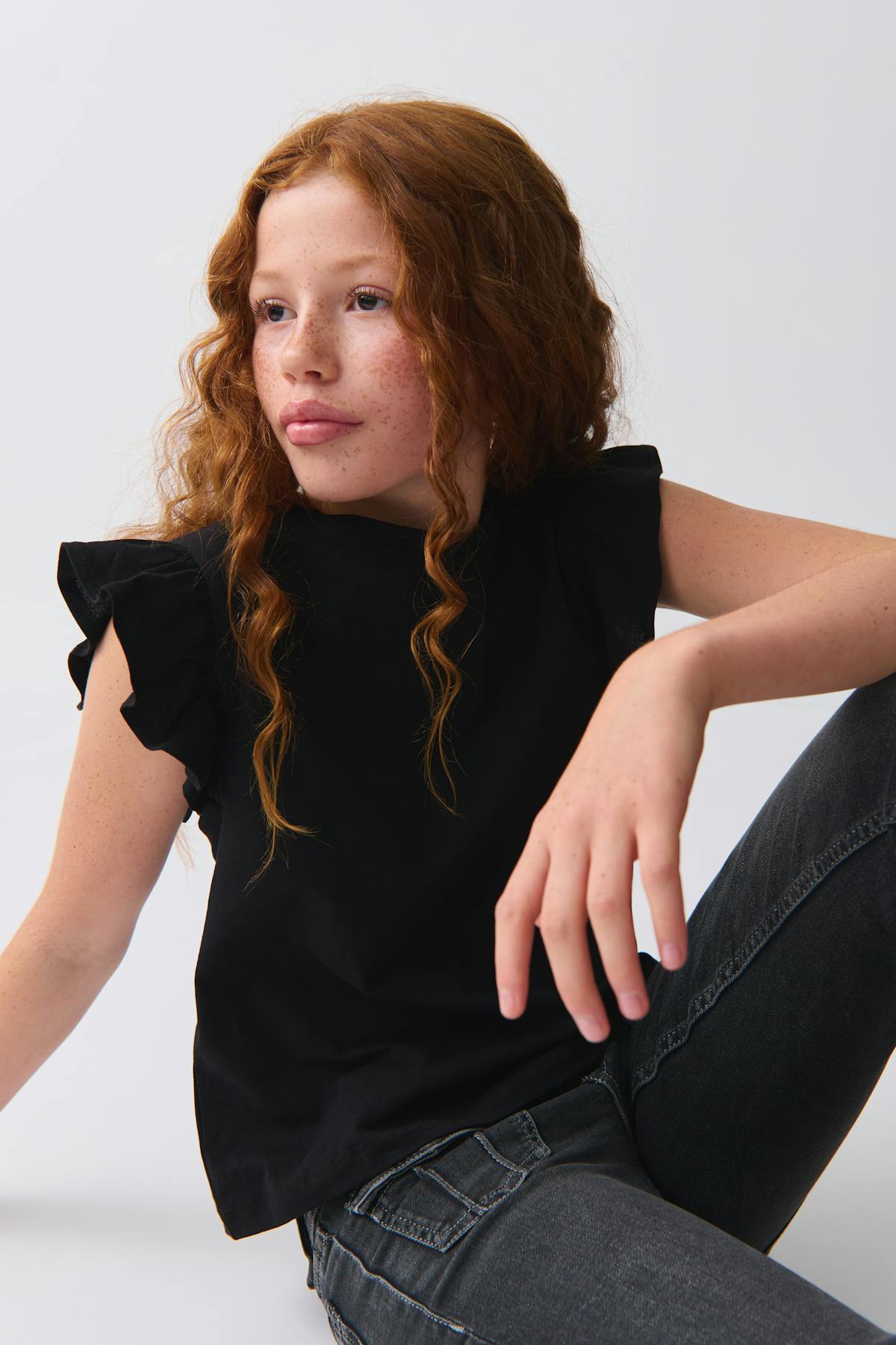 Y flounce tee