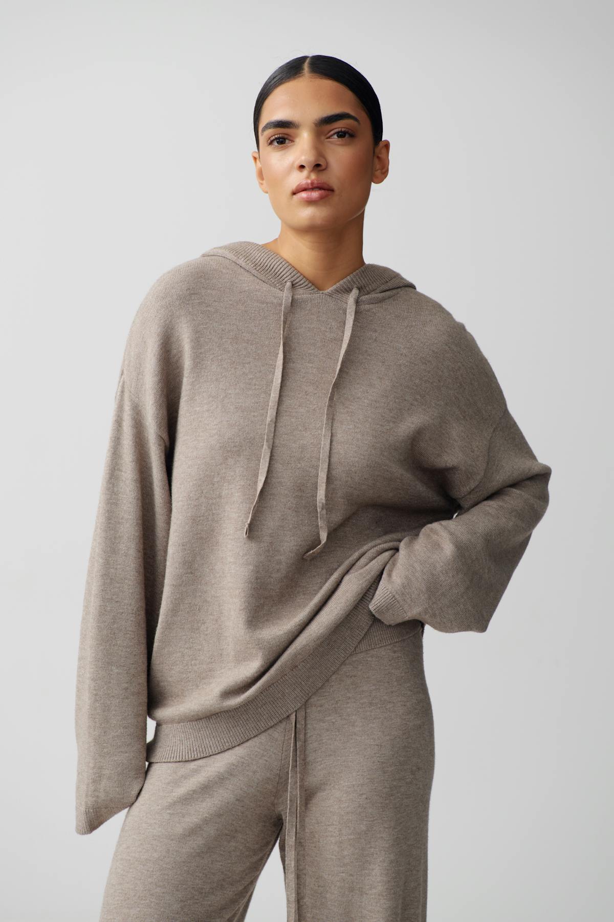 Knitted hoodie