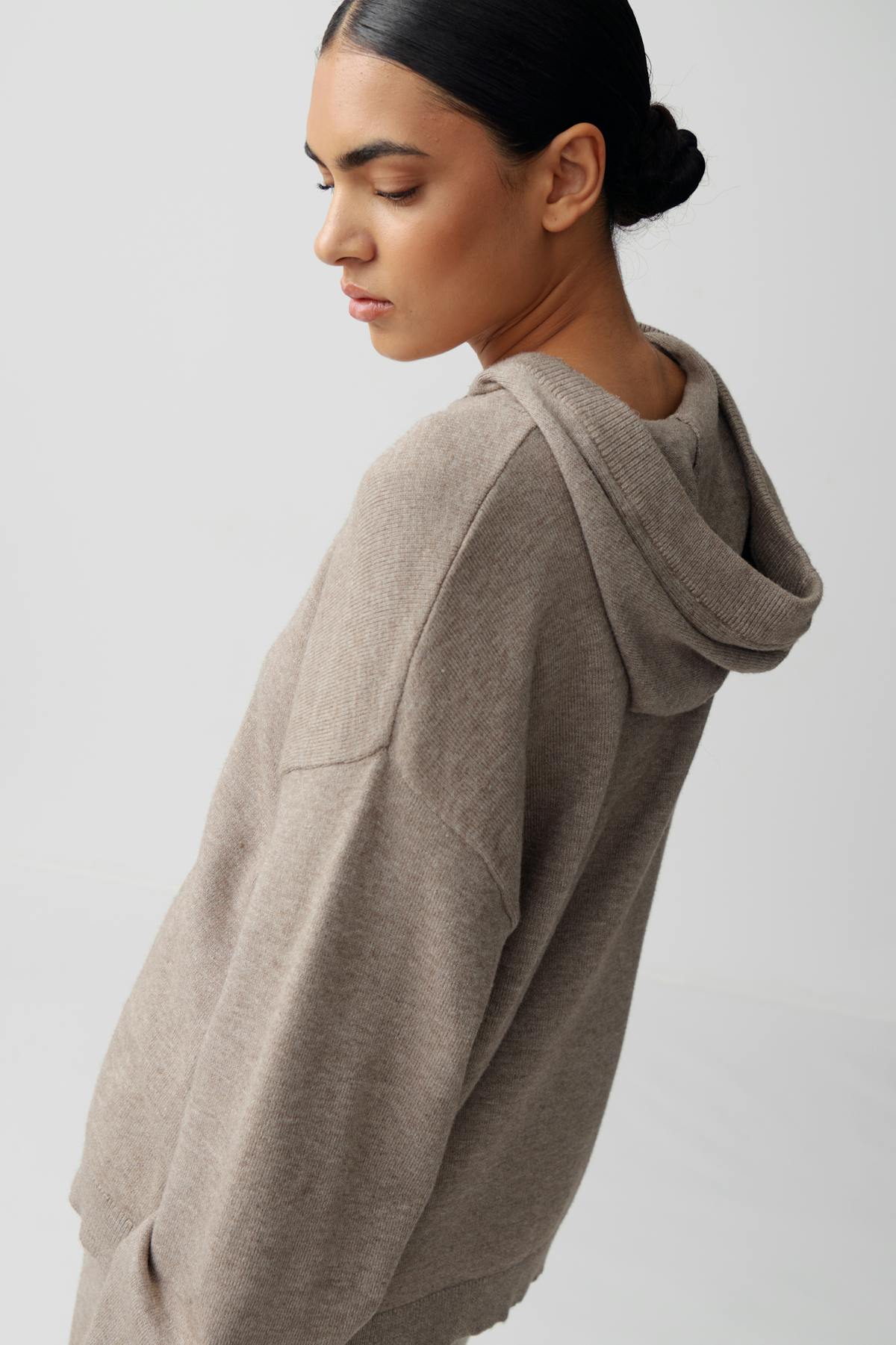 Knitted hoodie