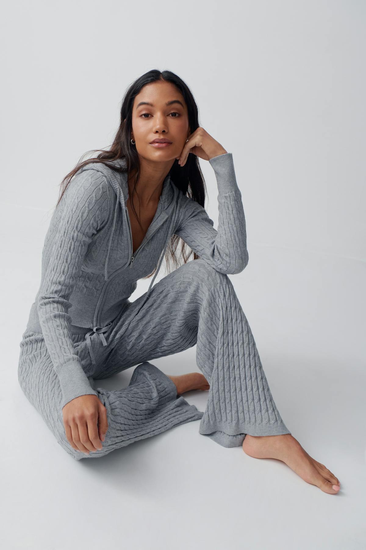 Cable knitted trousers