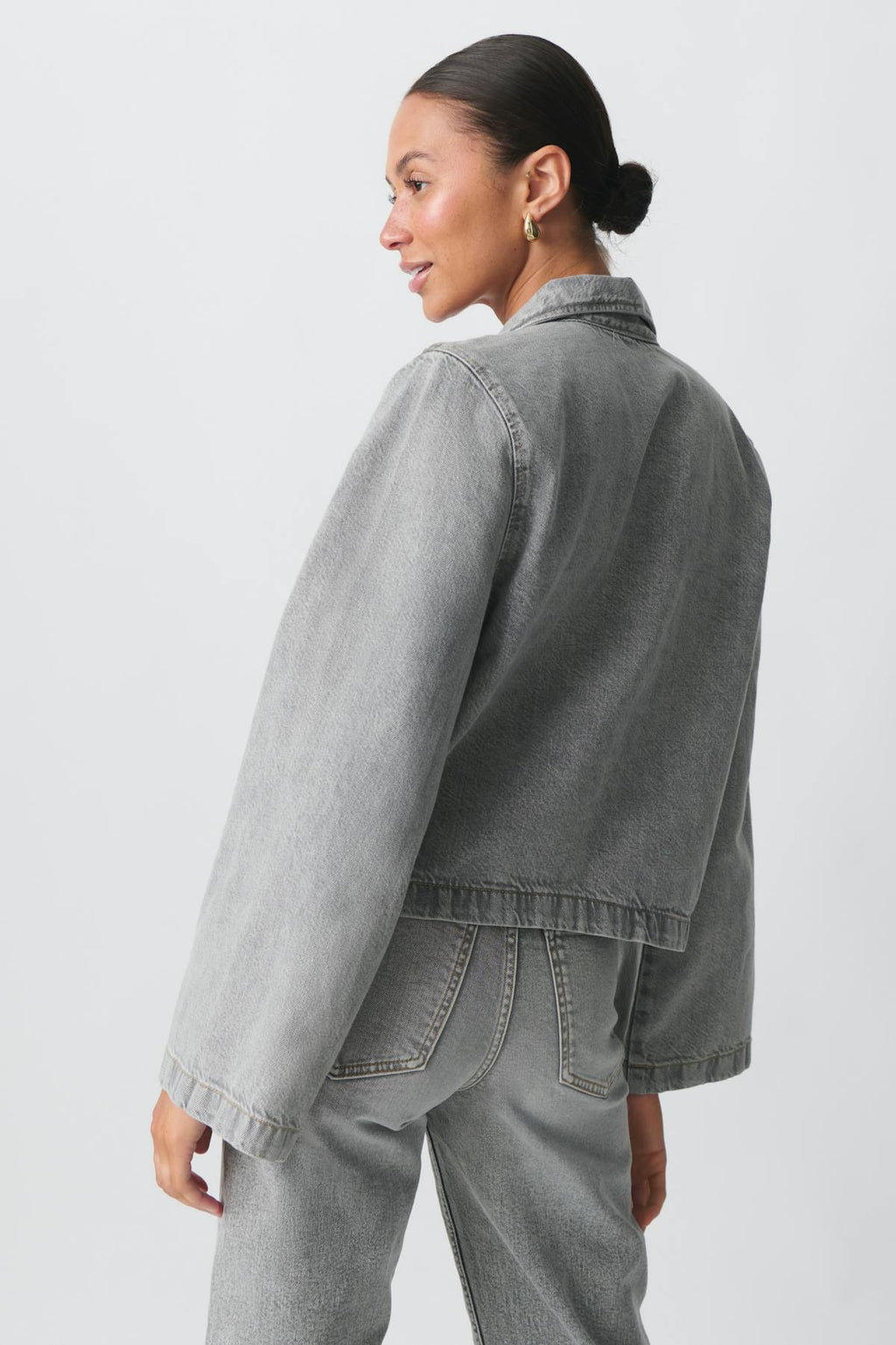 Front tie denim shirt