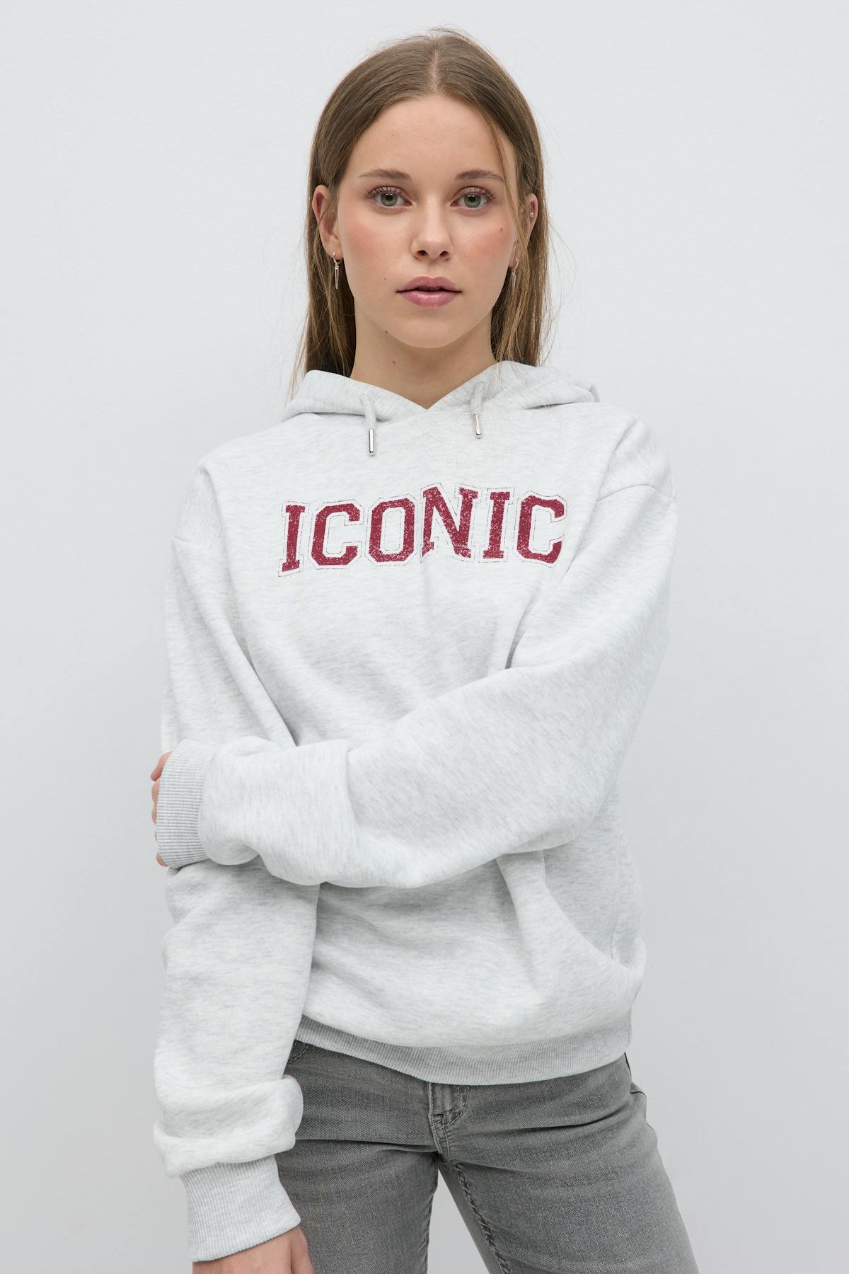 Y basic hoodie