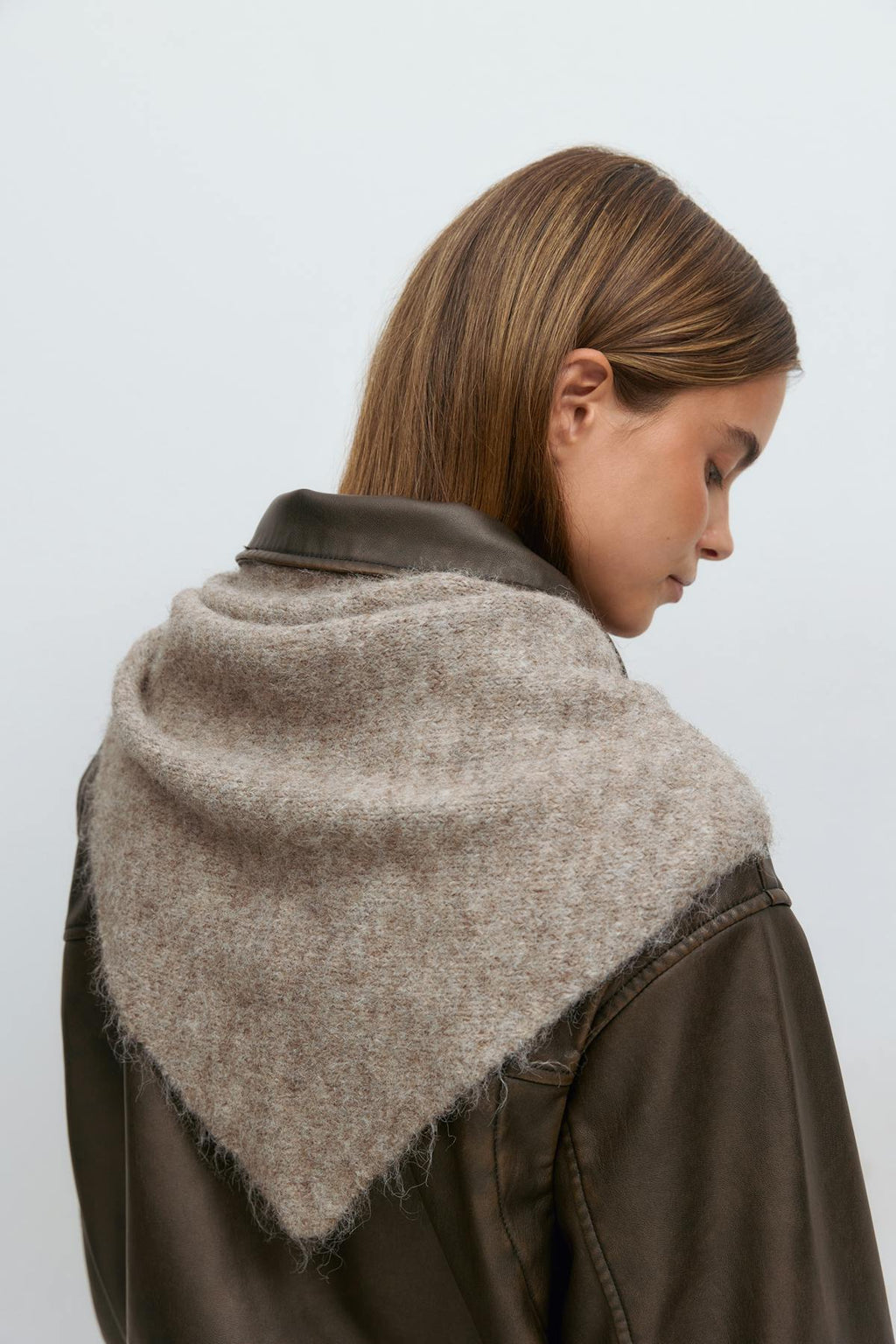 Triangle scarf