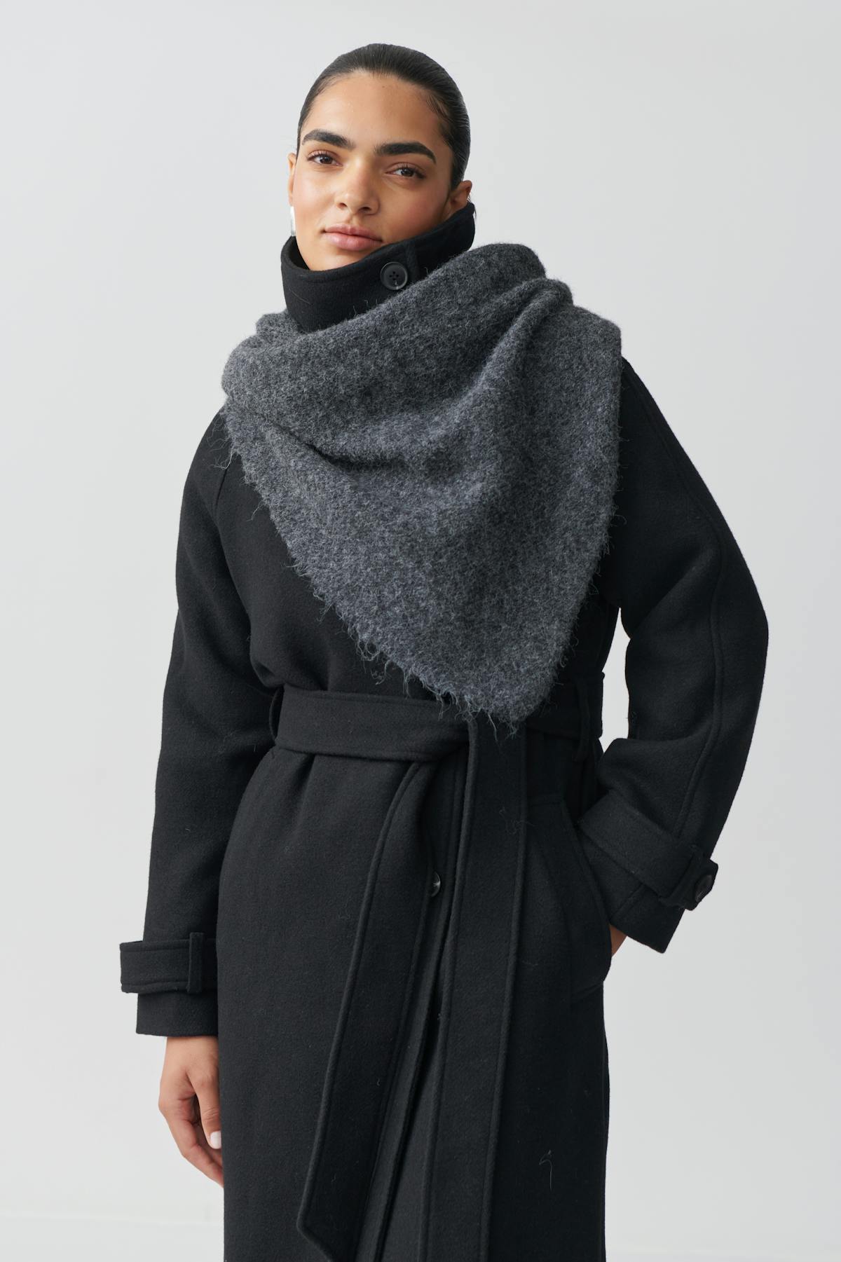 Triangle scarf
